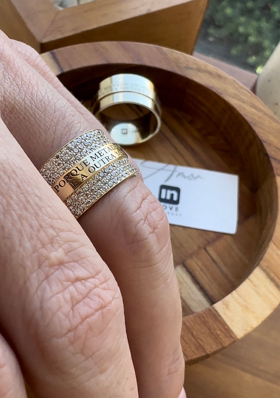 Alianças de Casamento em Ouro 18k - Modelo Par Perfeito | 10mm | 12x R$1.333
