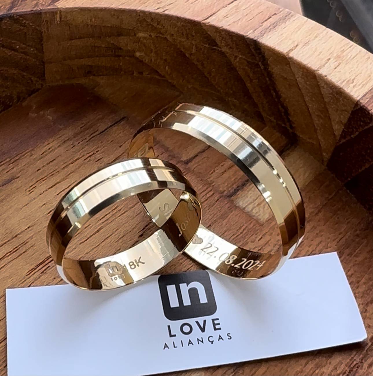 Alianças de Casamento em Ouro 18k - Modelo Denguinho | 5mm | 12x R$333