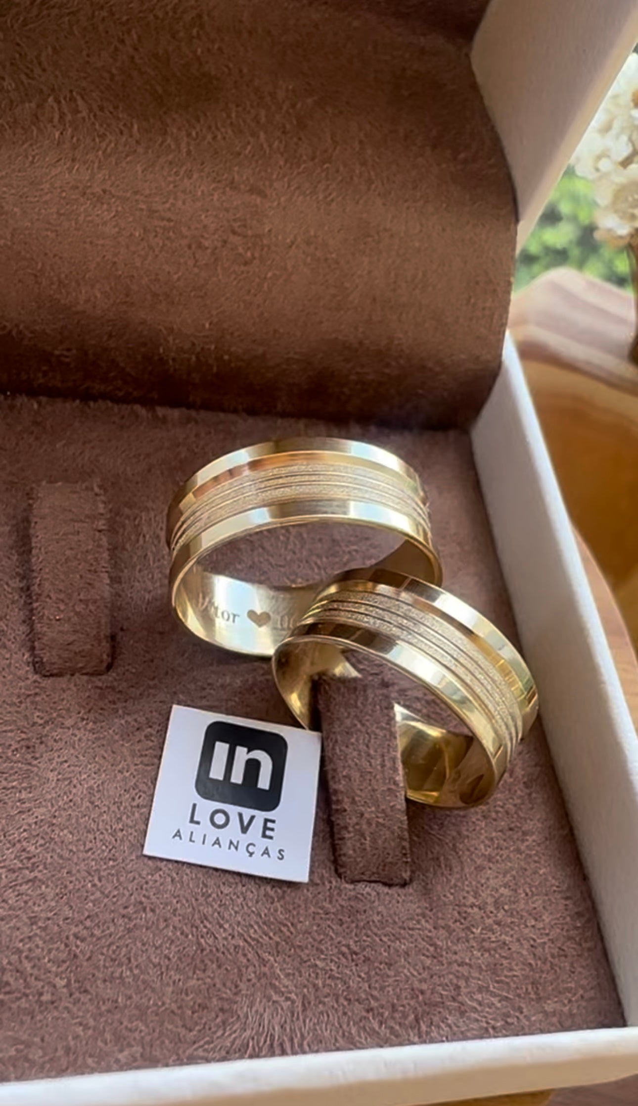 Alianças de Casamento em Ouro 18k - Modelo Favorite | 7mm | 12x R$499.16