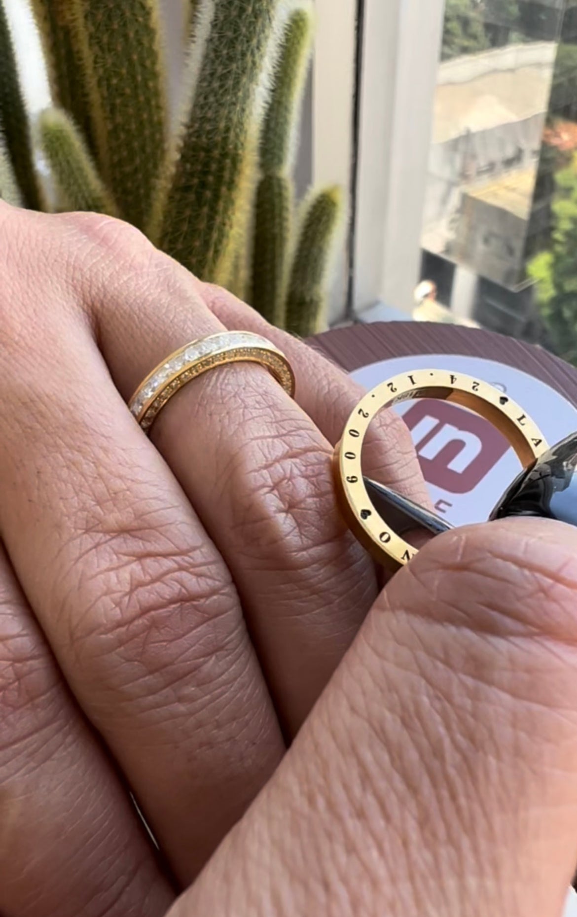 Alianças de Casamento em Ouro 18k - Modelo Gold Love | 3mm | 12x R$741,66