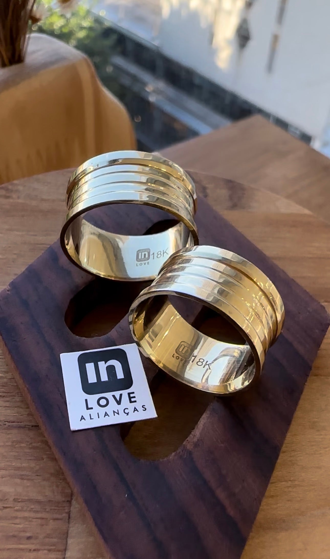 Alianças de Casamento em Ouro 18k - Modelo Favorite | 9mm | 12x R$666