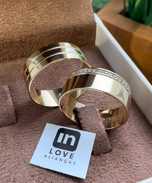 Alianças de Casamento em Ouro 18k - Modelo Eternamente | 7mm | 12x R$699