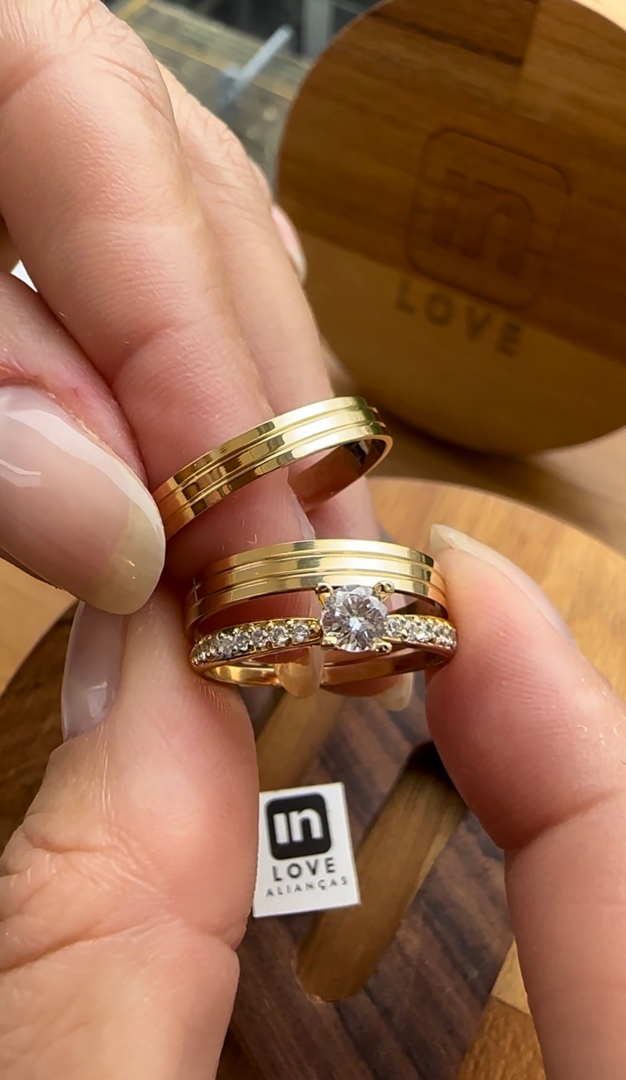 Par de Alianças em Ouro 18k - Modelo Minha Vida | 3mm |12x R$199