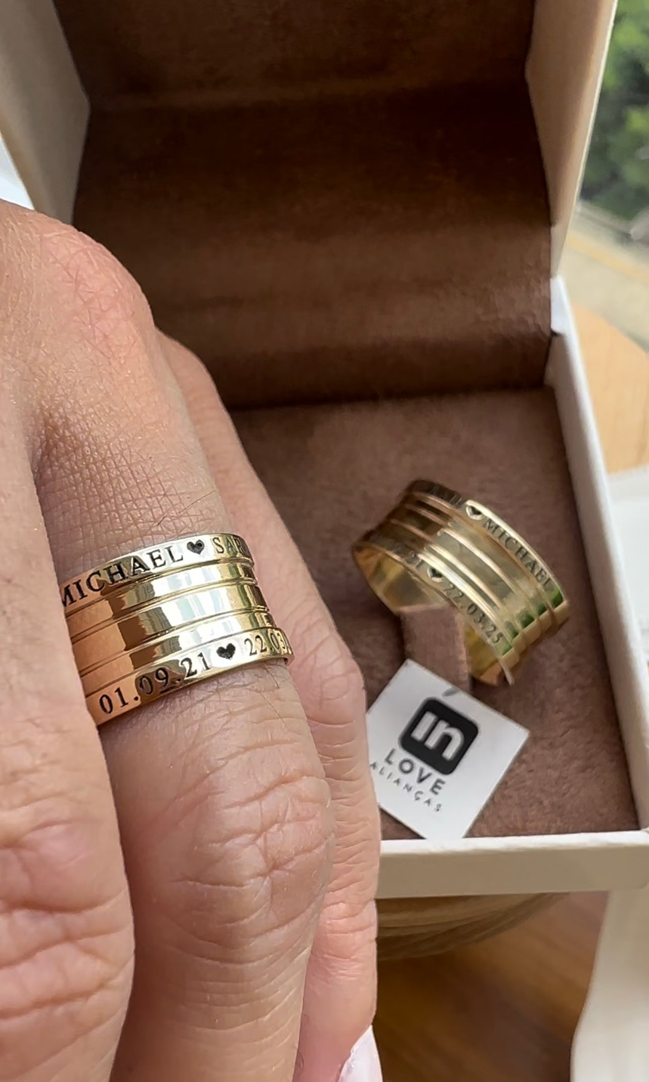 Alianças de Casamento em Ouro 18k - Modelo Te Quero | 10mm | 12x R$741.61