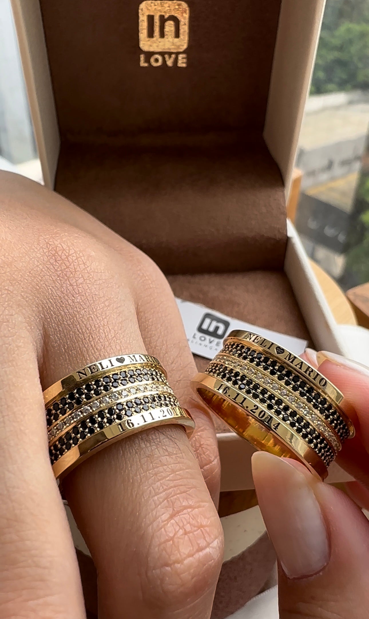Alianças de Casamento em Ouro 18k - Modelo Desejado | 10mm | 12x R$1.665,83