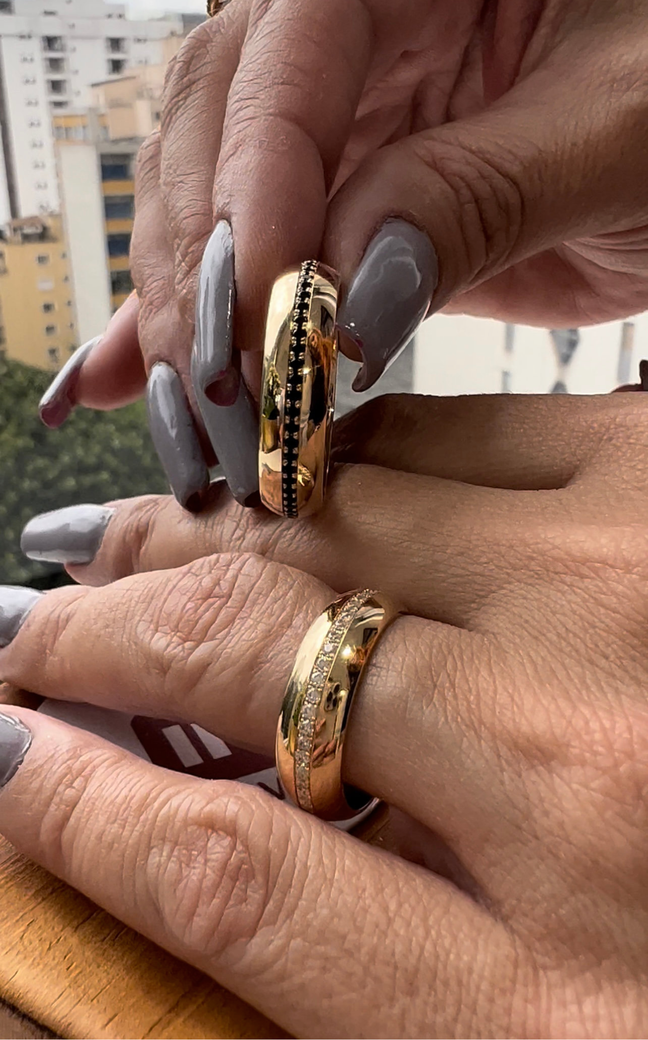 Alianças de Casamento em Ouro 18k - Modelo Classic Love | 6mm |12x R$1.315