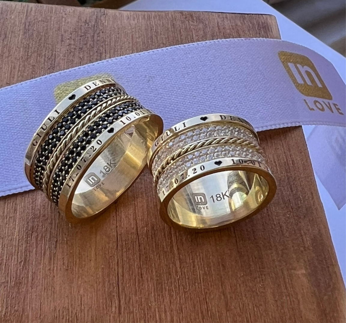 Alianças de Casamento em Ouro 18k - Modelo Desejo | 10mm | 12x R$1.249,16