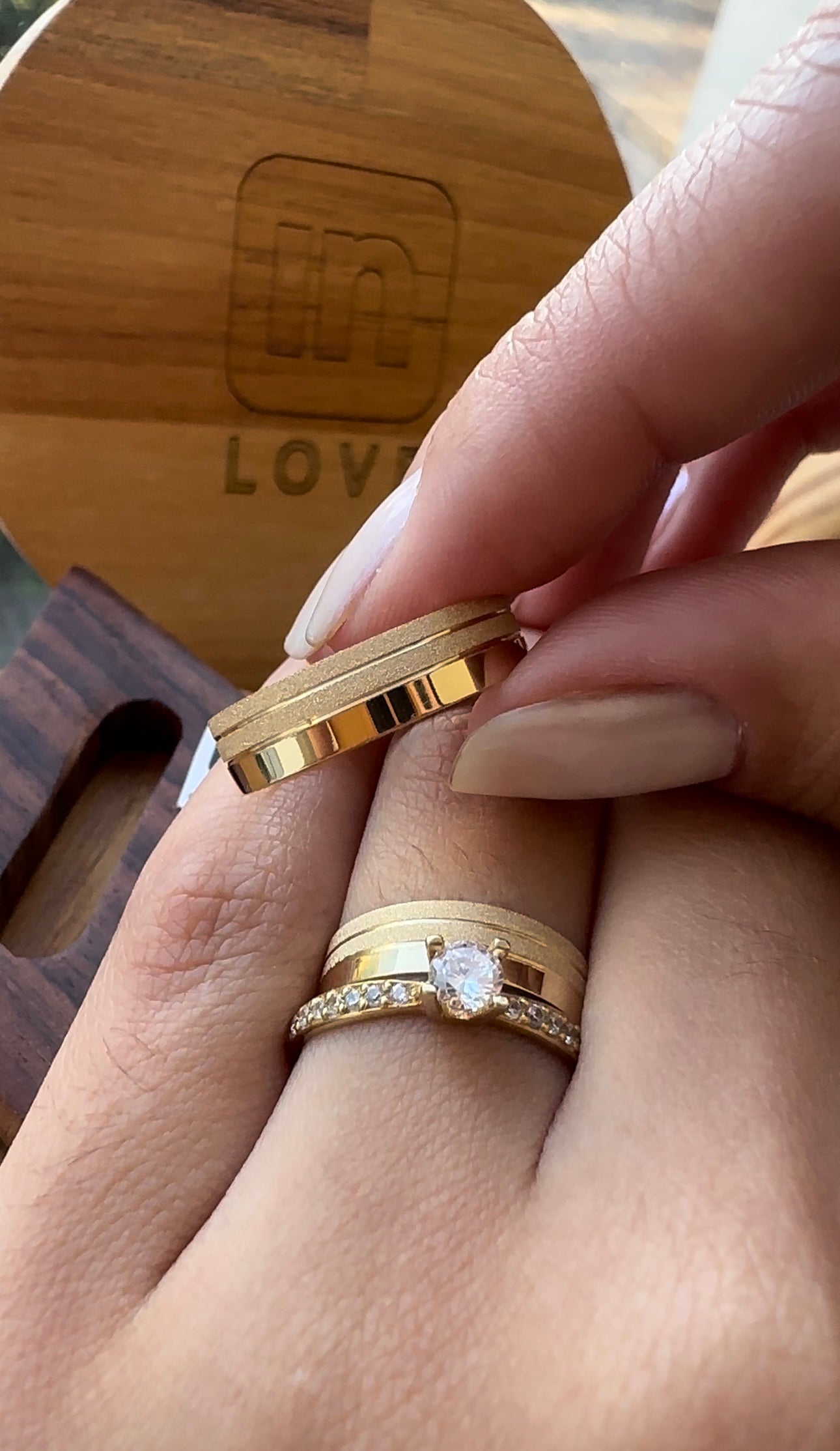 Alianças de Casamento em Ouro 18k - Modelo Verdadeiro Amor | 5mm | 12x R$249