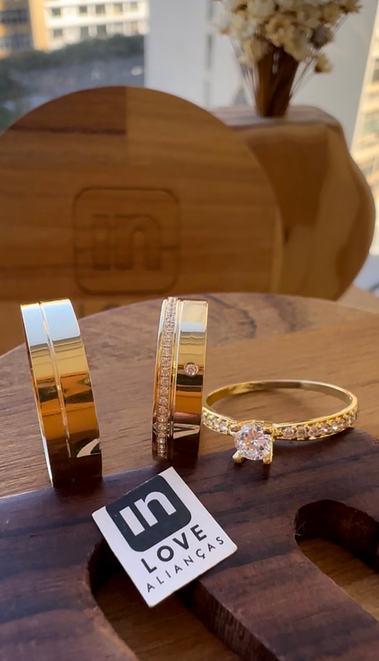 Alianças de Casamento em Ouro 18k - Modelo Minha Razão | 5mm | 12x R$333