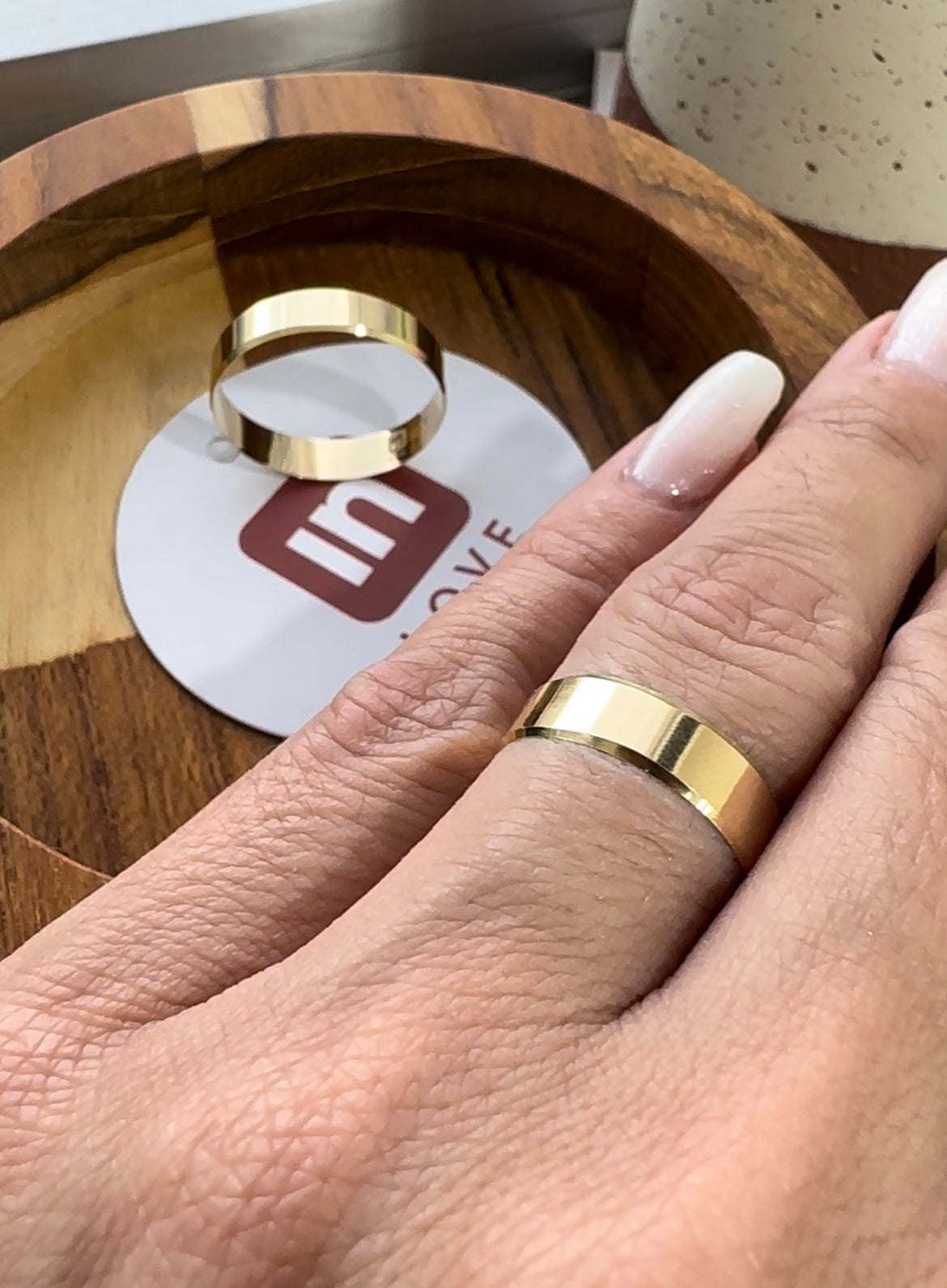 Alianças de Casamento em Ouro 18k - Modelo Sonho Bom | 5mm | 12x R$399