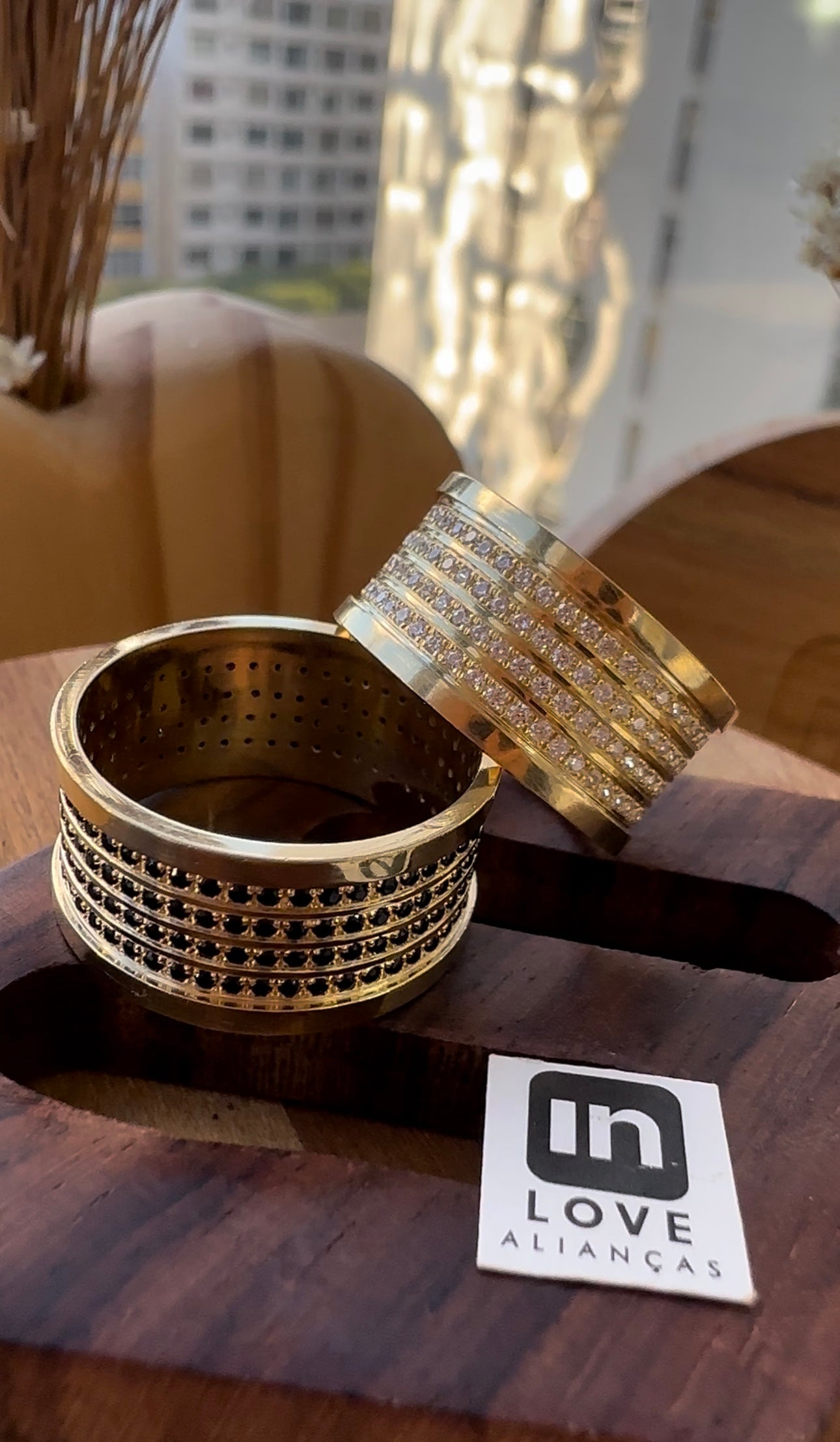 Alianças de Casamento em Ouro 18k - Modelo Para Você Duo | 10mm | 12x R$1.332.5