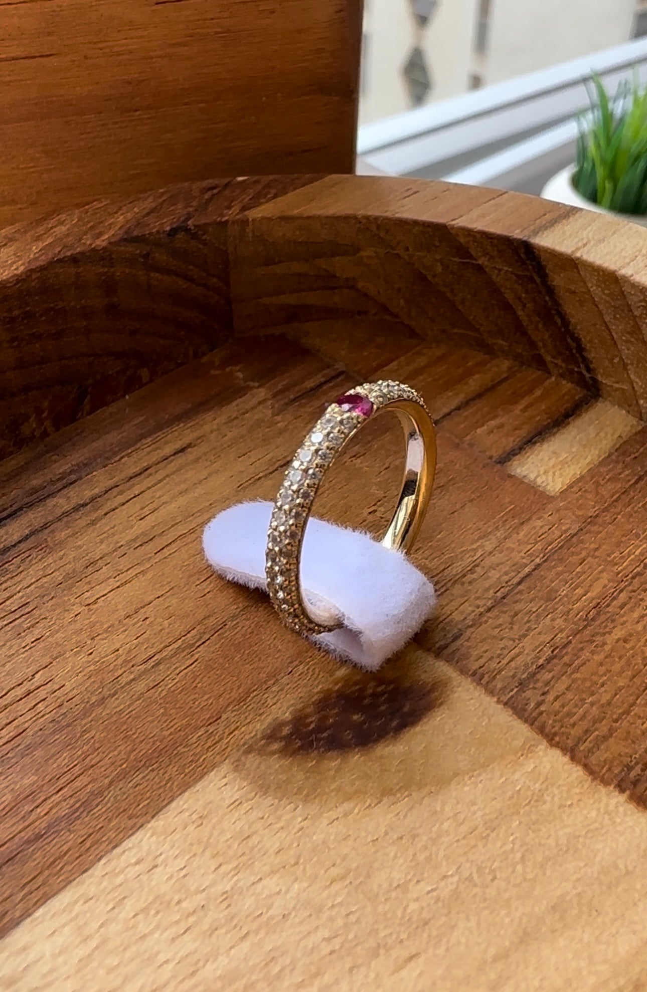 Anel Aparador Rubi Romance em Ouro 18k - 12x R$316,66