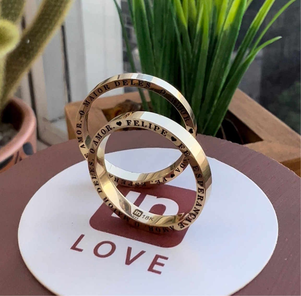 Alianças de Casamento em Ouro 18k - Modelo Frases do Amor | 3mm | 12x R$699