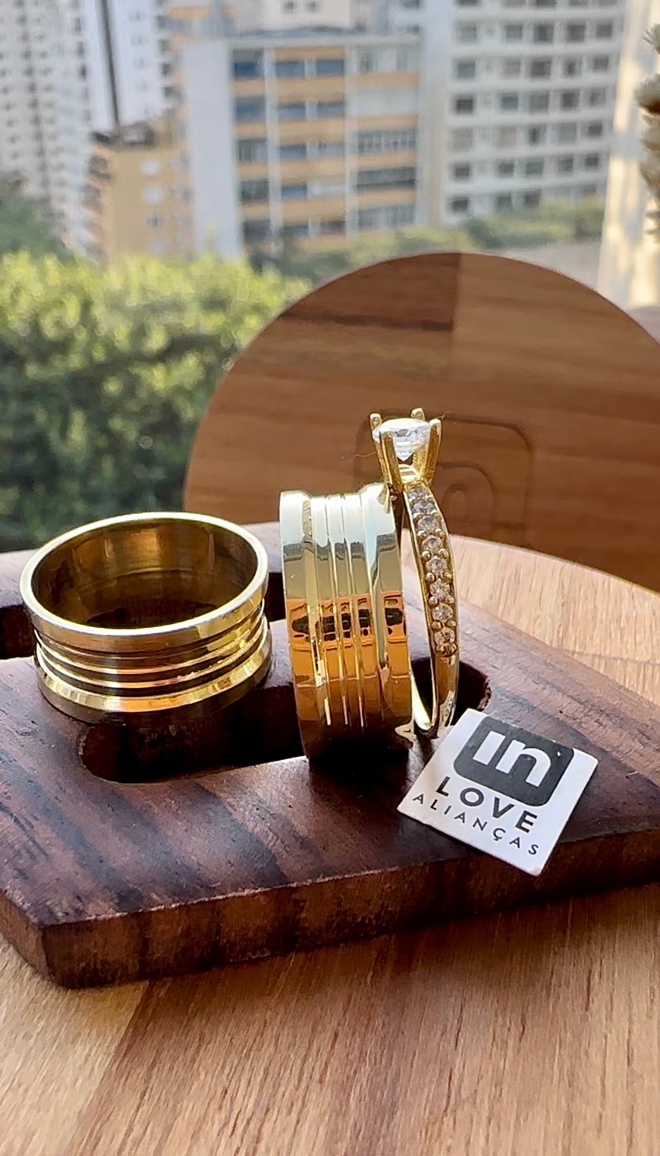 Alianças de Casamento em Ouro 18k - Modelo Favorite | 7mm | 12x R$499.16