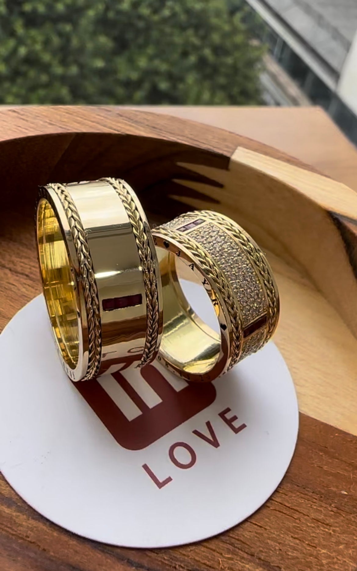 Alianças de Casamento em Ouro 18k - Modelo Fidelidade | 10mm | 12x R$2.115