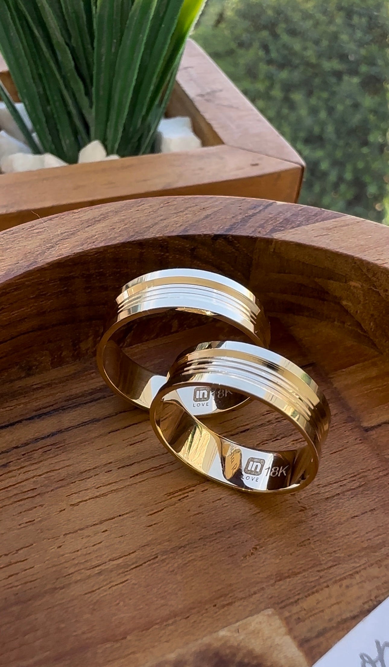 Alianças de Casamento em Ouro 18k - Modelo Favorite | 6mm | 12x R$416