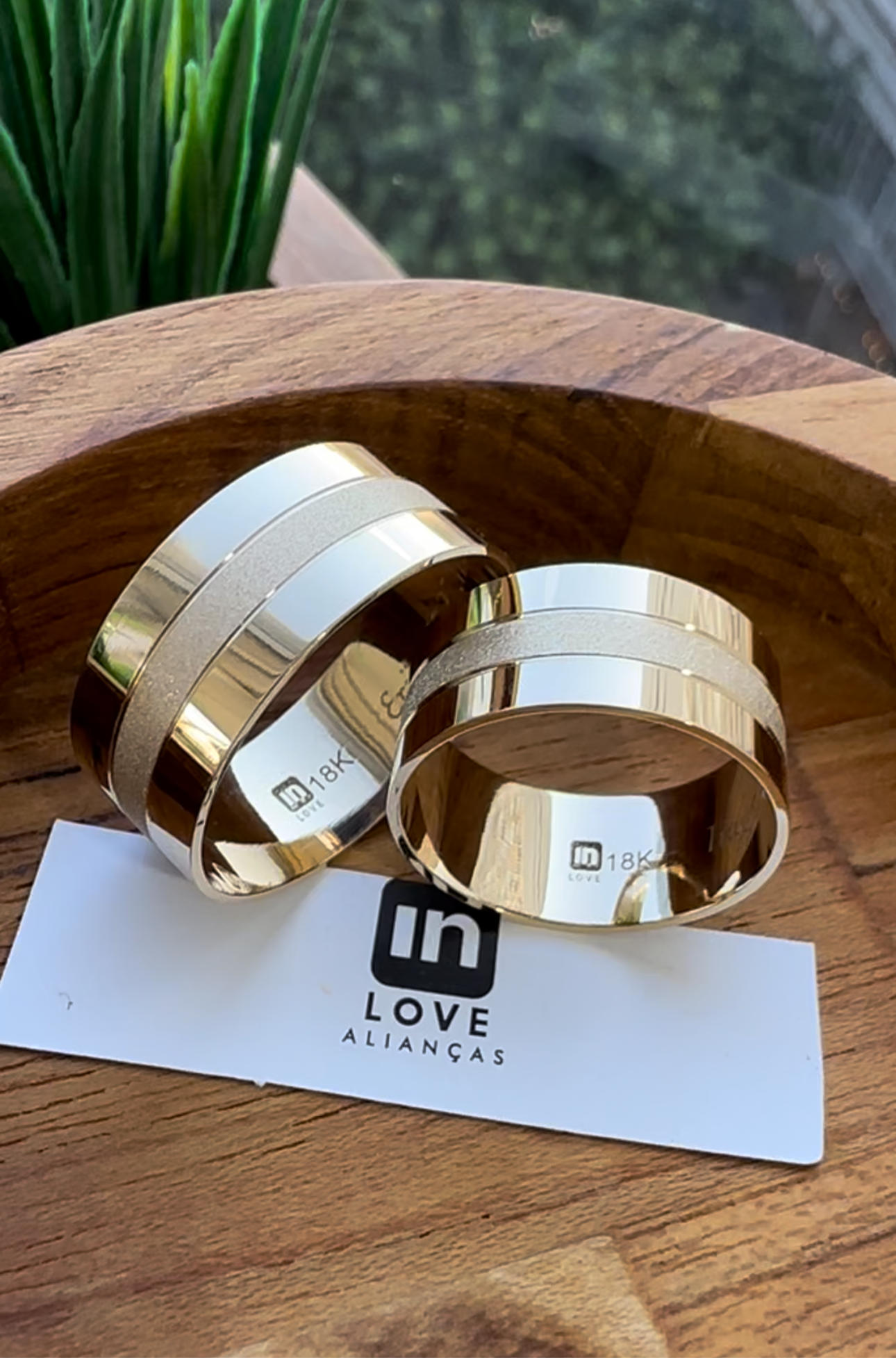 Alianças de Casamento em Ouro 18k - Modelo Meu Xodó | 9mm | 12x R$665,83