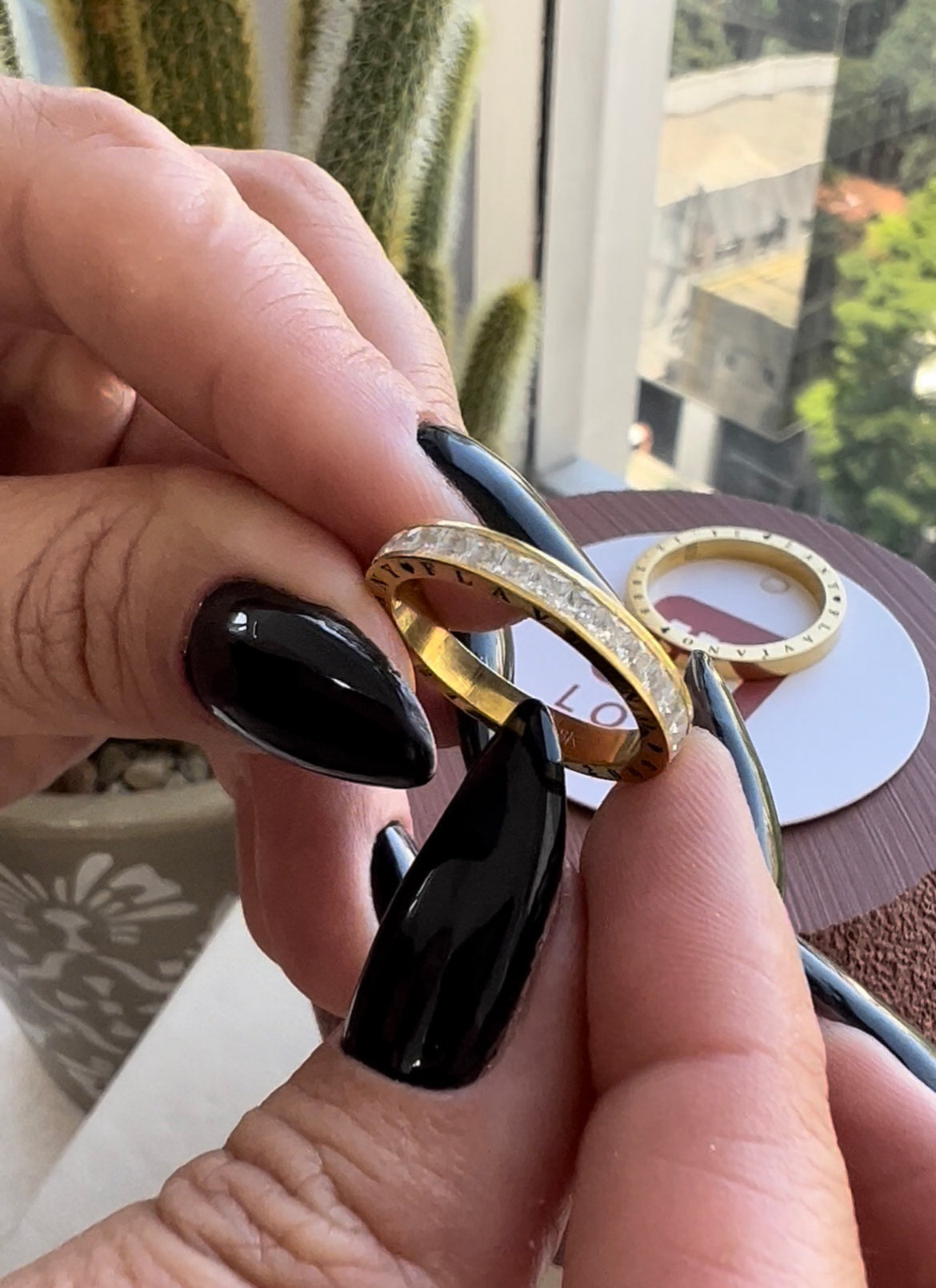 Alianças de Casamento em Ouro 18k - Modelo Gold Love | 3mm | 12x R$741,66