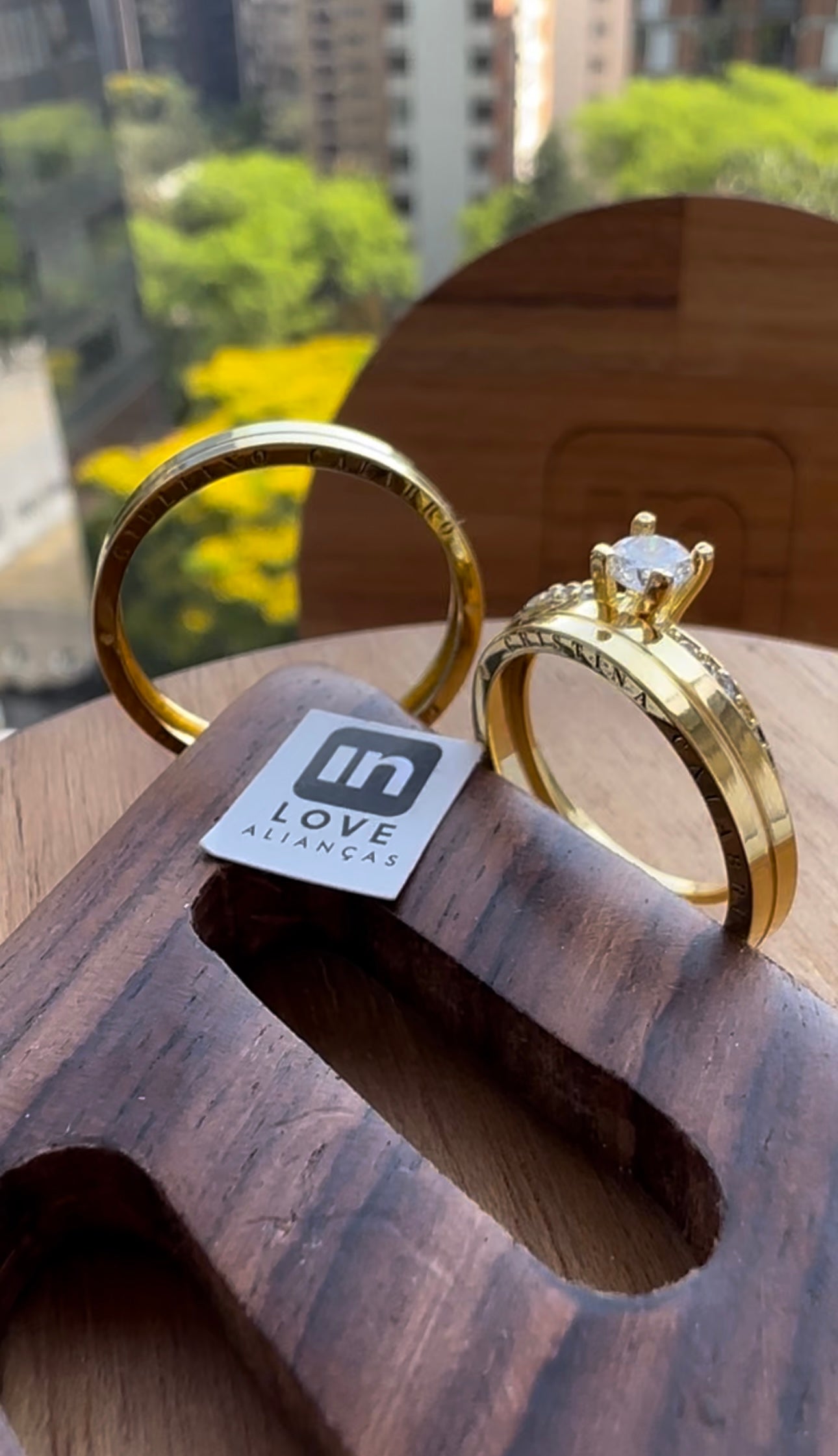 Par de Alianças em Ouro 18k - Modelo Afago | 3mm |12x R$499