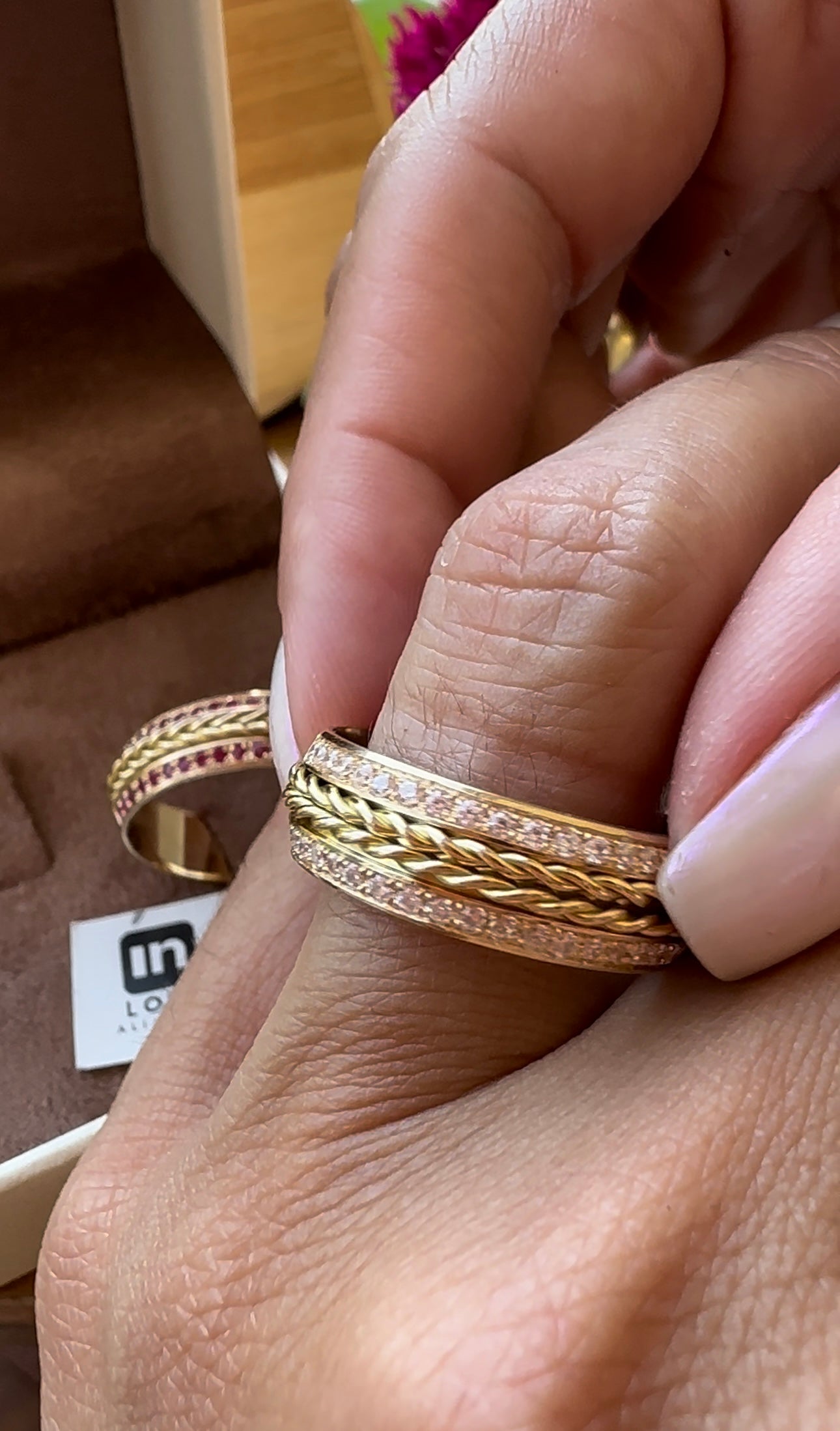 Alianças de Casamento em Ouro 18k - Modelo Trançado Duo | 7mm | 12x R$1.165.83