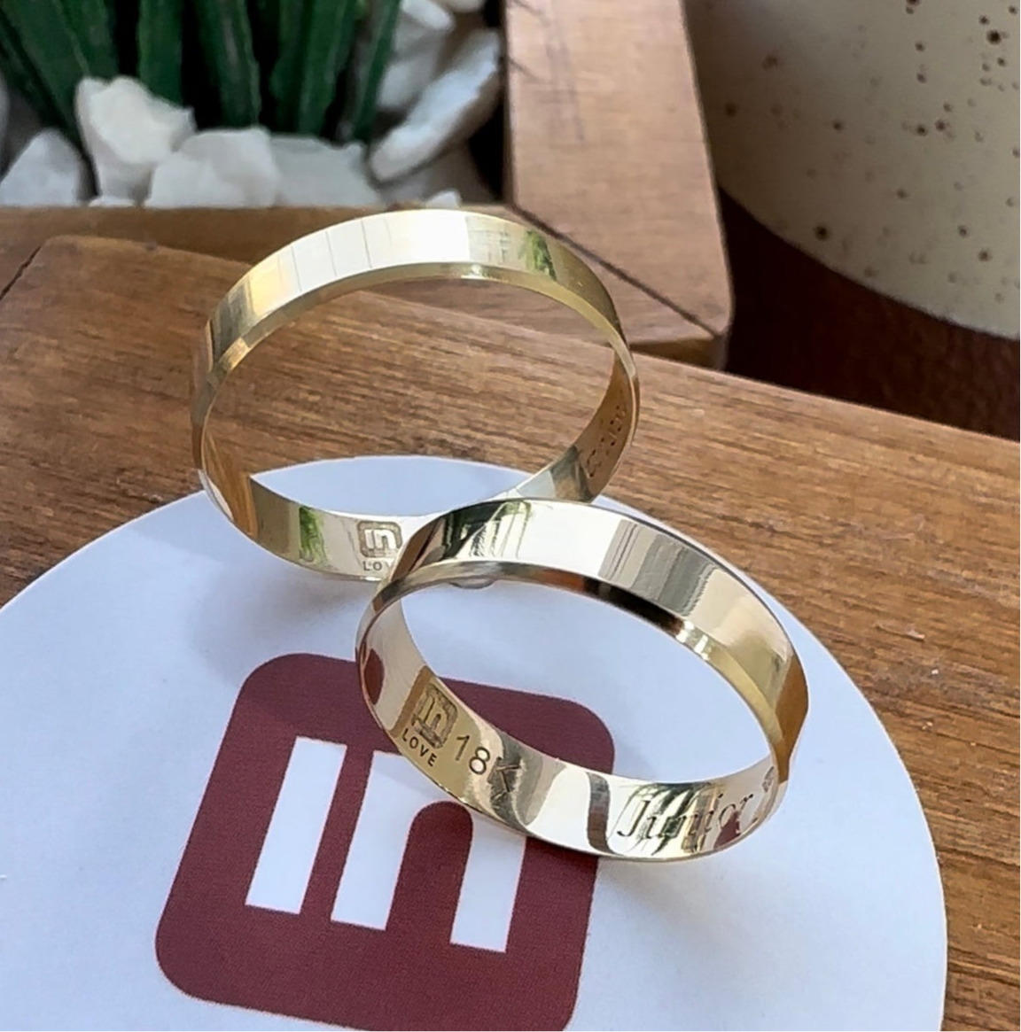 Alianças de Casamento em Ouro 18k - Modelo Sertãozinho | 4mm | 12x R$291,66