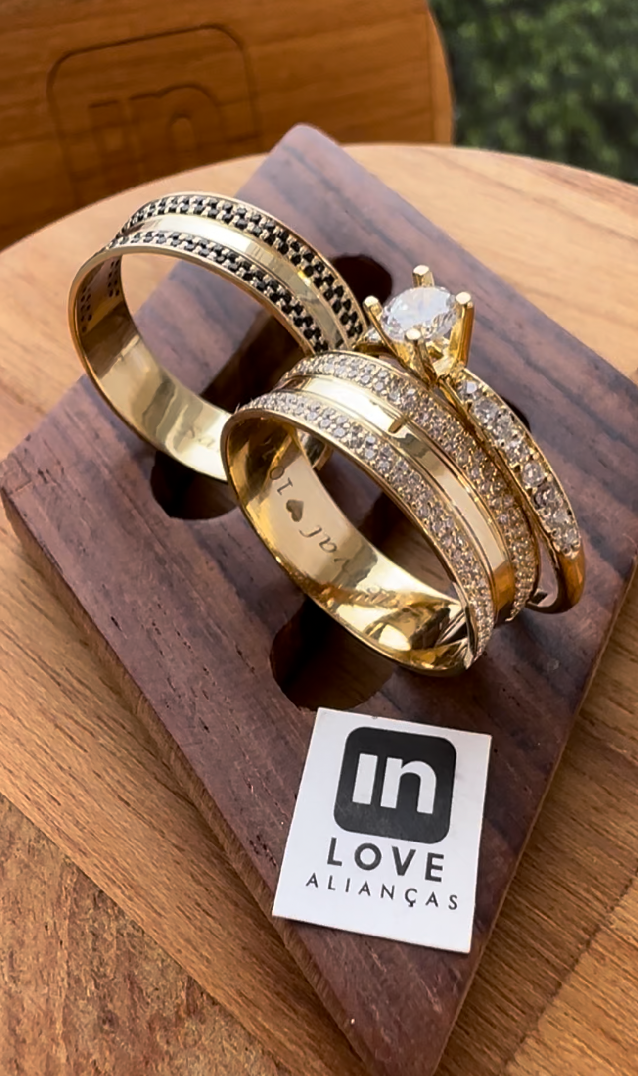 Alianças de Casamento em Ouro 18k - Modelo Melhor Fase | 6mm | 12x R$599