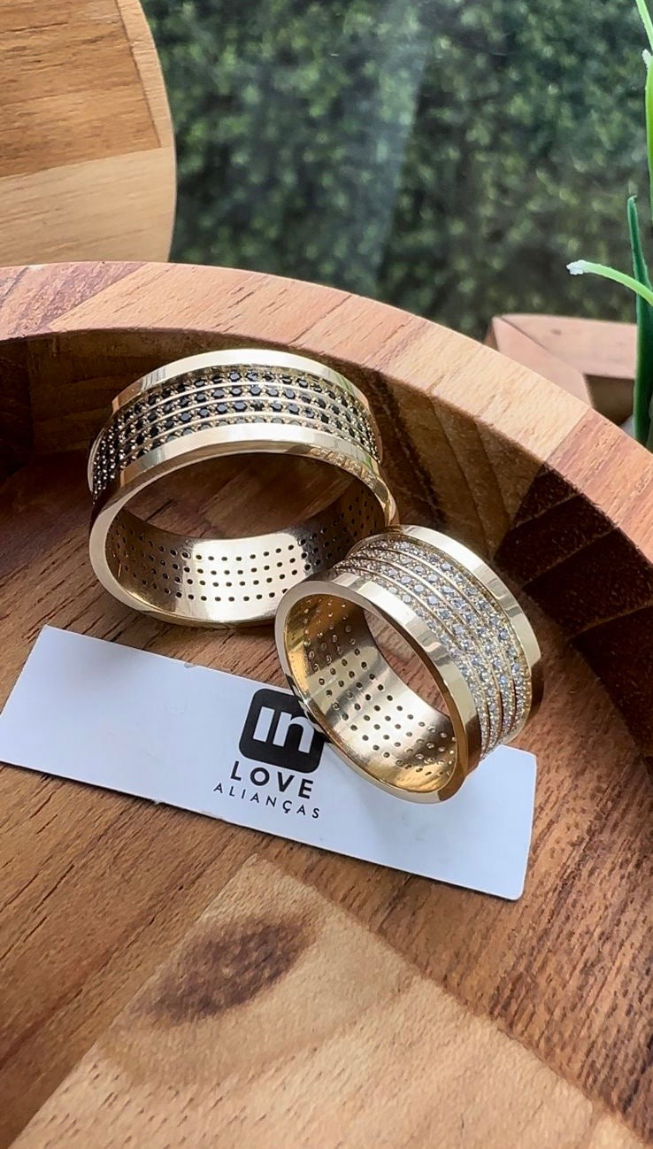 Alianças de Casamento em Ouro 18k - Modelo For Me | 9mm | 12x R$1.600