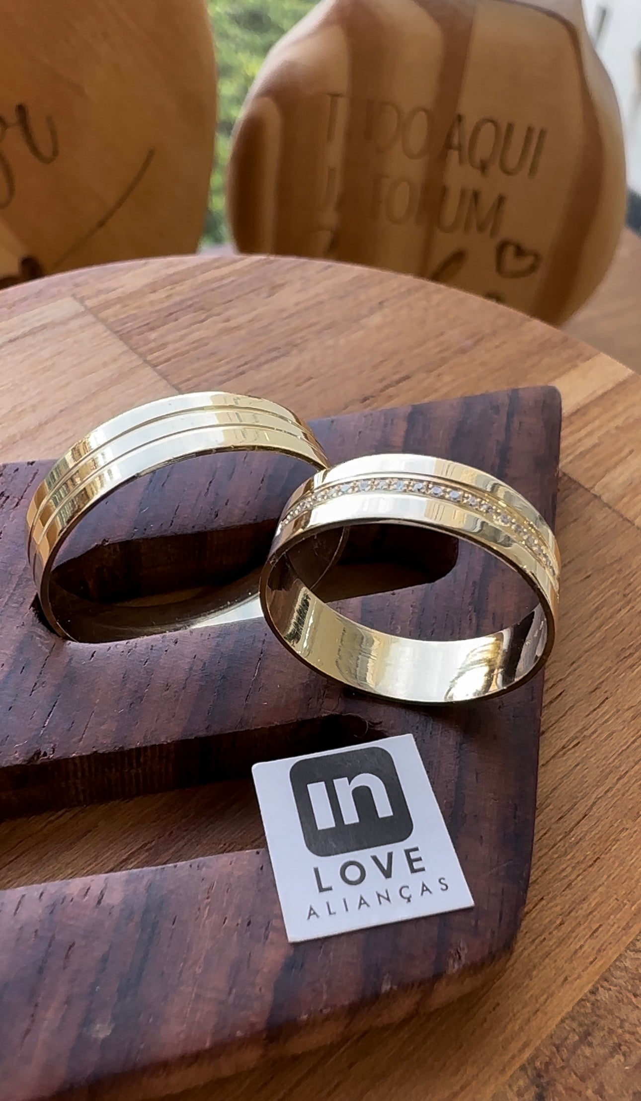 Alianças de Casamento em Ouro 18k - Modelo Mimosinha | 5mm | 12x R$333