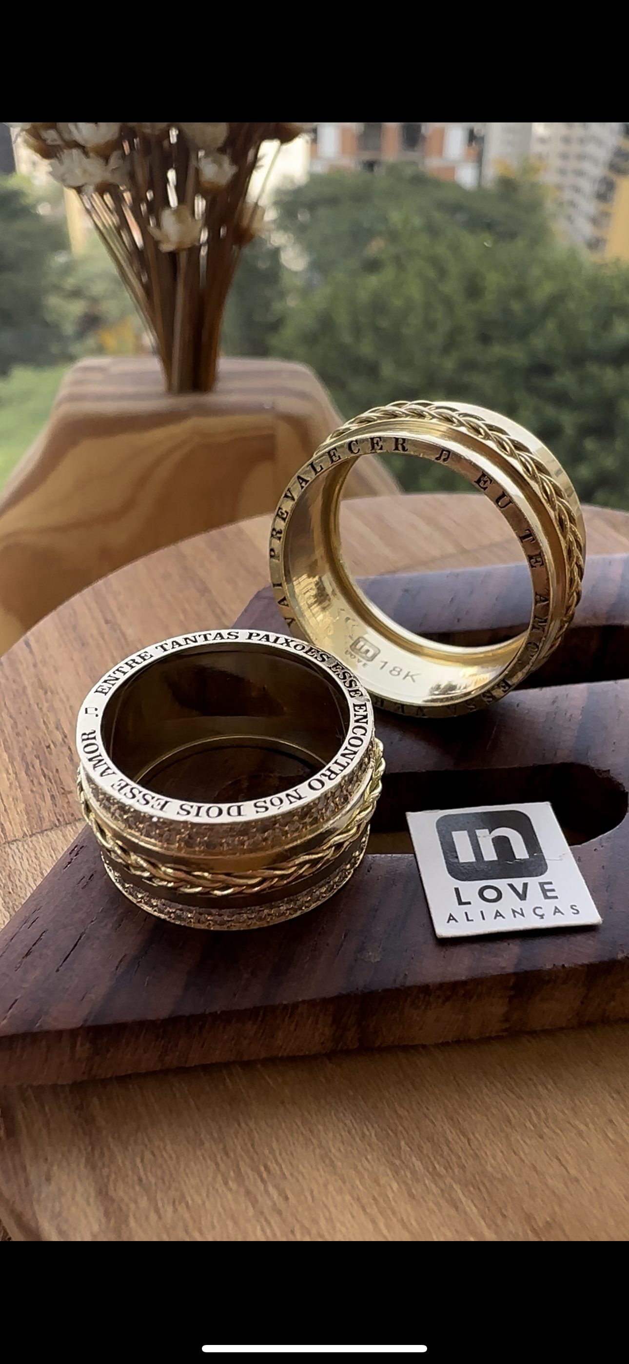 Alianças de Casamento em Ouro 18k - Modelo Sonho Meu | 10mm | 12x R$1.890