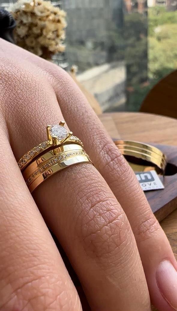 Alianças de Casamento em Ouro 18k - Modelo Mimosinha | 5mm | 12x R$333