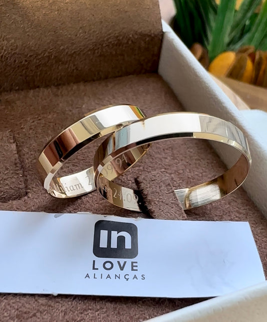 Alianças de Casamento em Ouro 18k - Modelo Sonho Bom | 4mm | 12x R$299