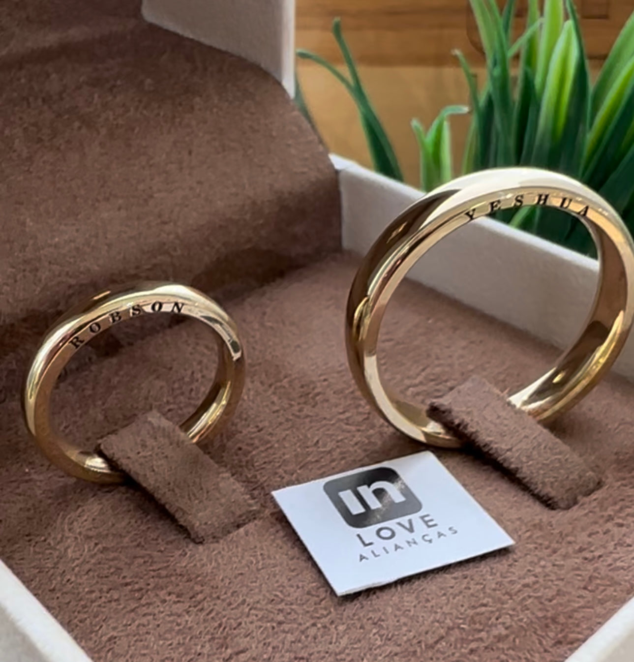 Alianças de Casamento em Ouro 18k - Modelo Seu Par | 5mm | 12x R$1.166