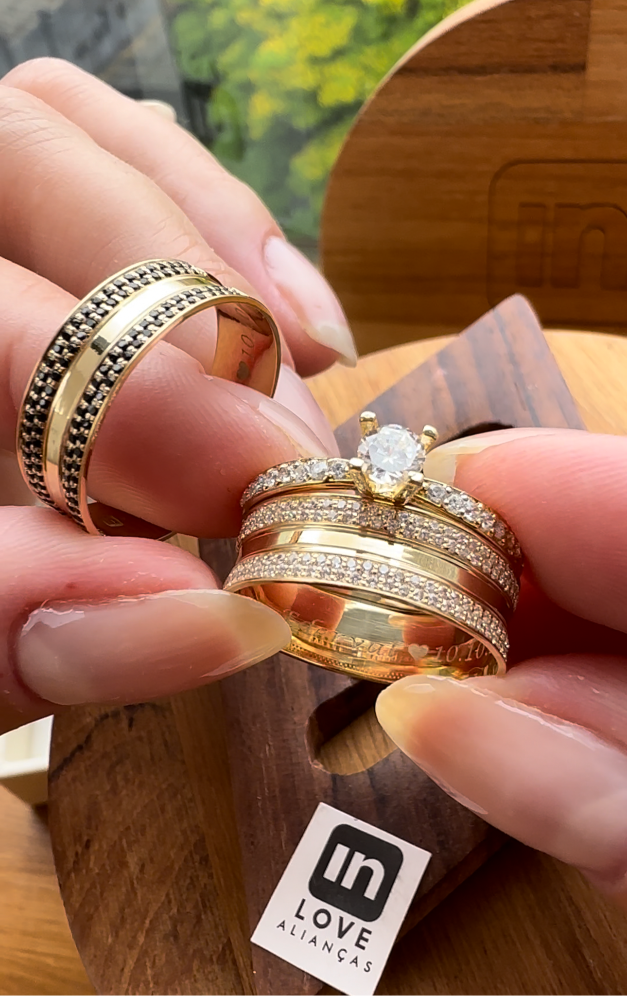 Alianças de Casamento em Ouro 18k - Modelo Melhor Fase | 6mm | 12x R$599