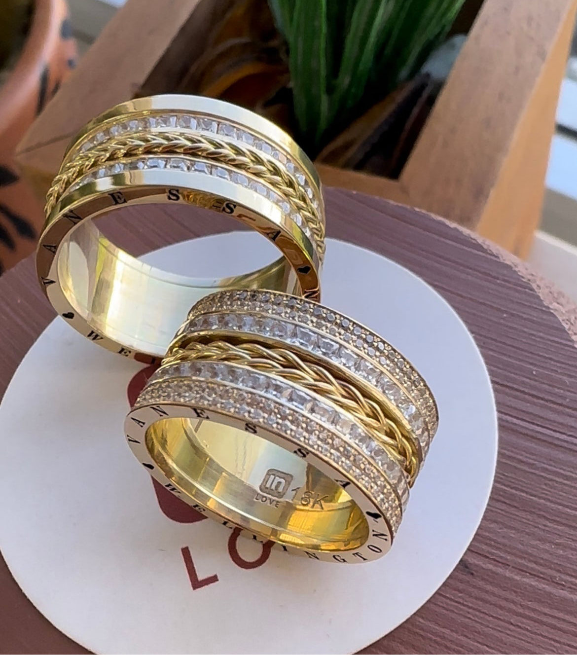 Alianças de Casamento em Ouro 18k - Modelo A Gente Junto | 10mm | 12x R$2.548,33