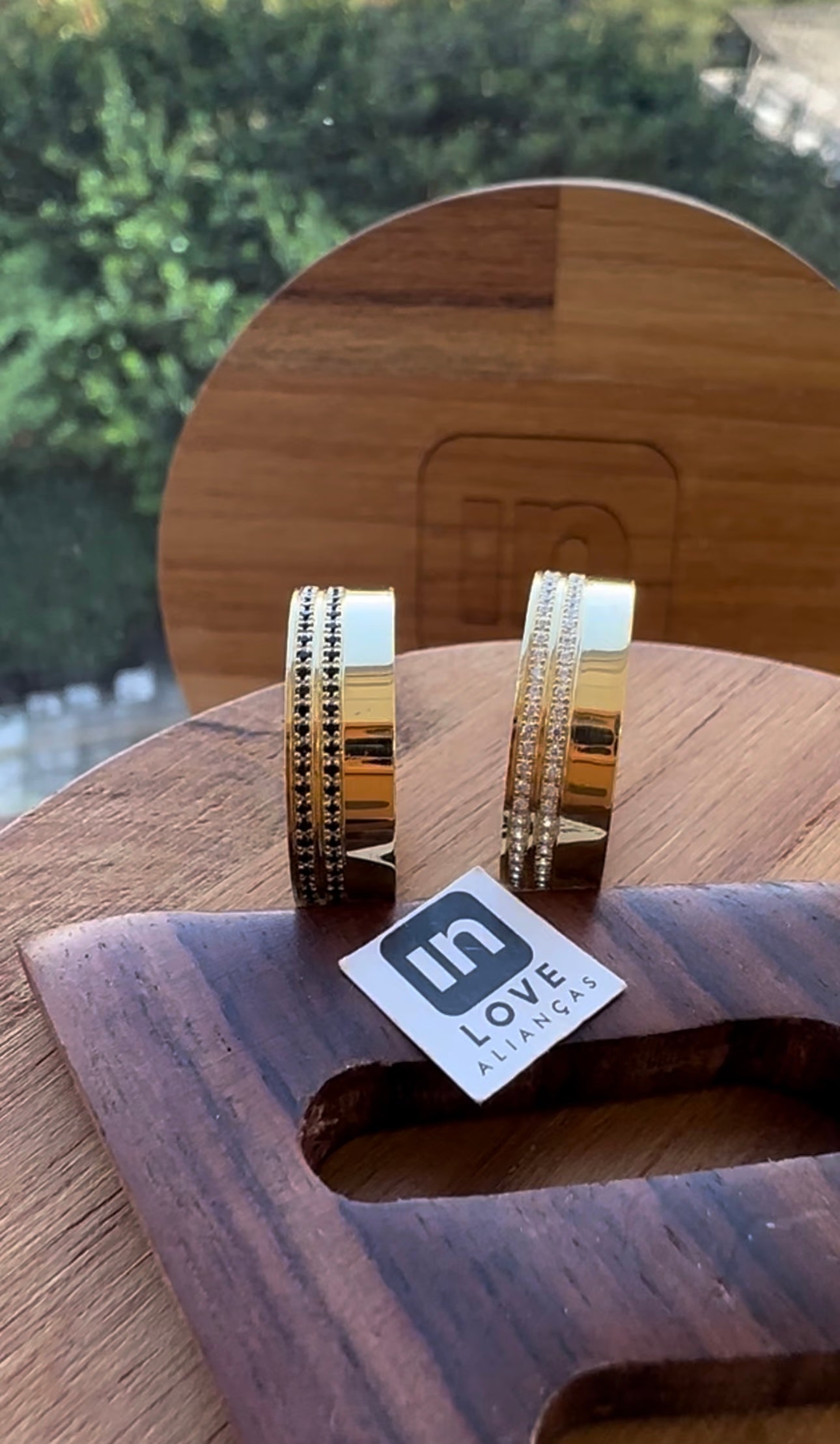 Alianças de Casamento em Ouro 18k - Modelo Sorte | 6mm | 12x R$499