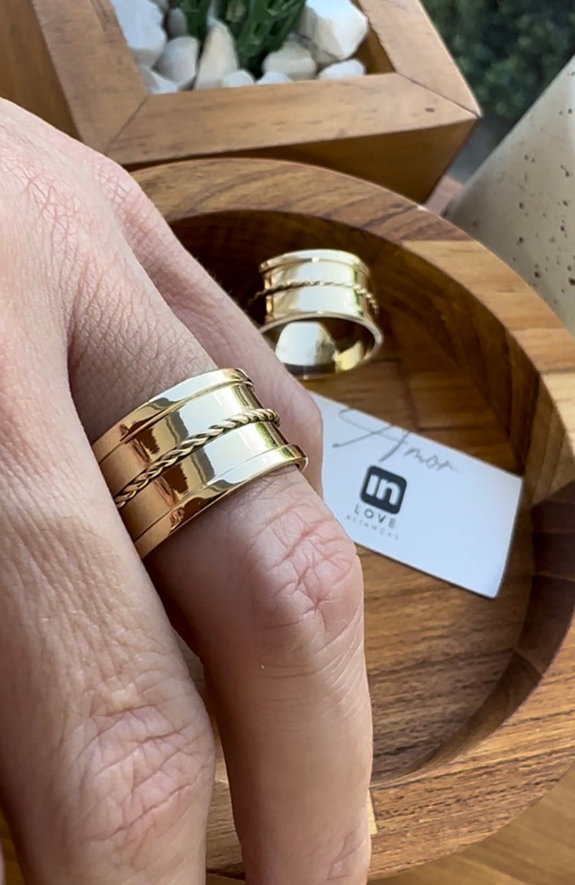Alianças de Casamento em Ouro 18k - Modelo Força do Amor | 9mm | 12x R$1.003,33