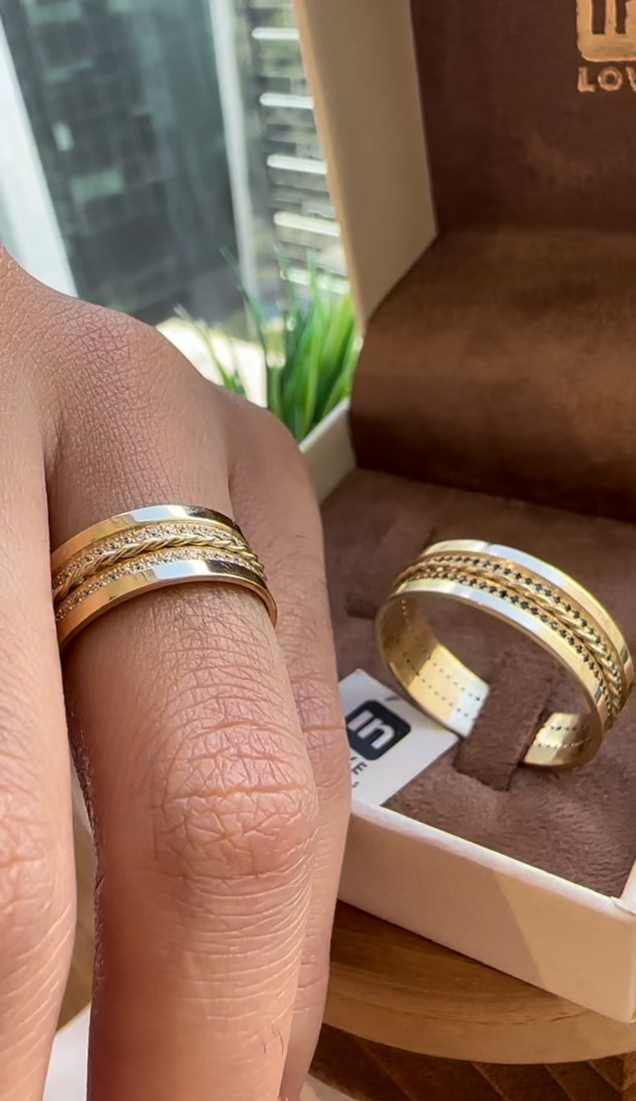 Alianças de Casamento em Ouro 18k - Modelo Desejo | 7mm | 12x R$861,66