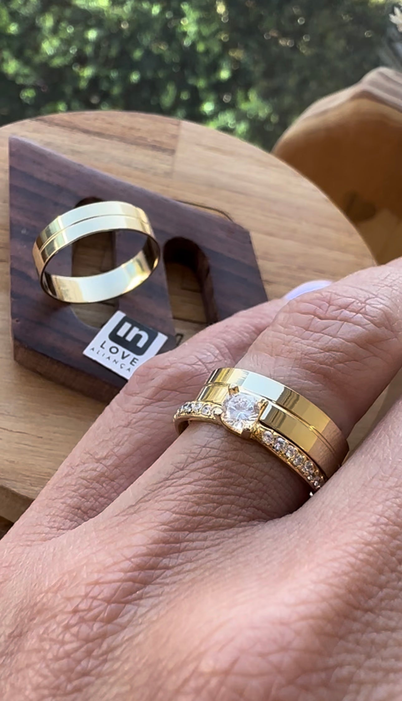 Alianças de Casamento em Ouro 18k - Modelo Minha Alegria | 5mm | 12x R$249