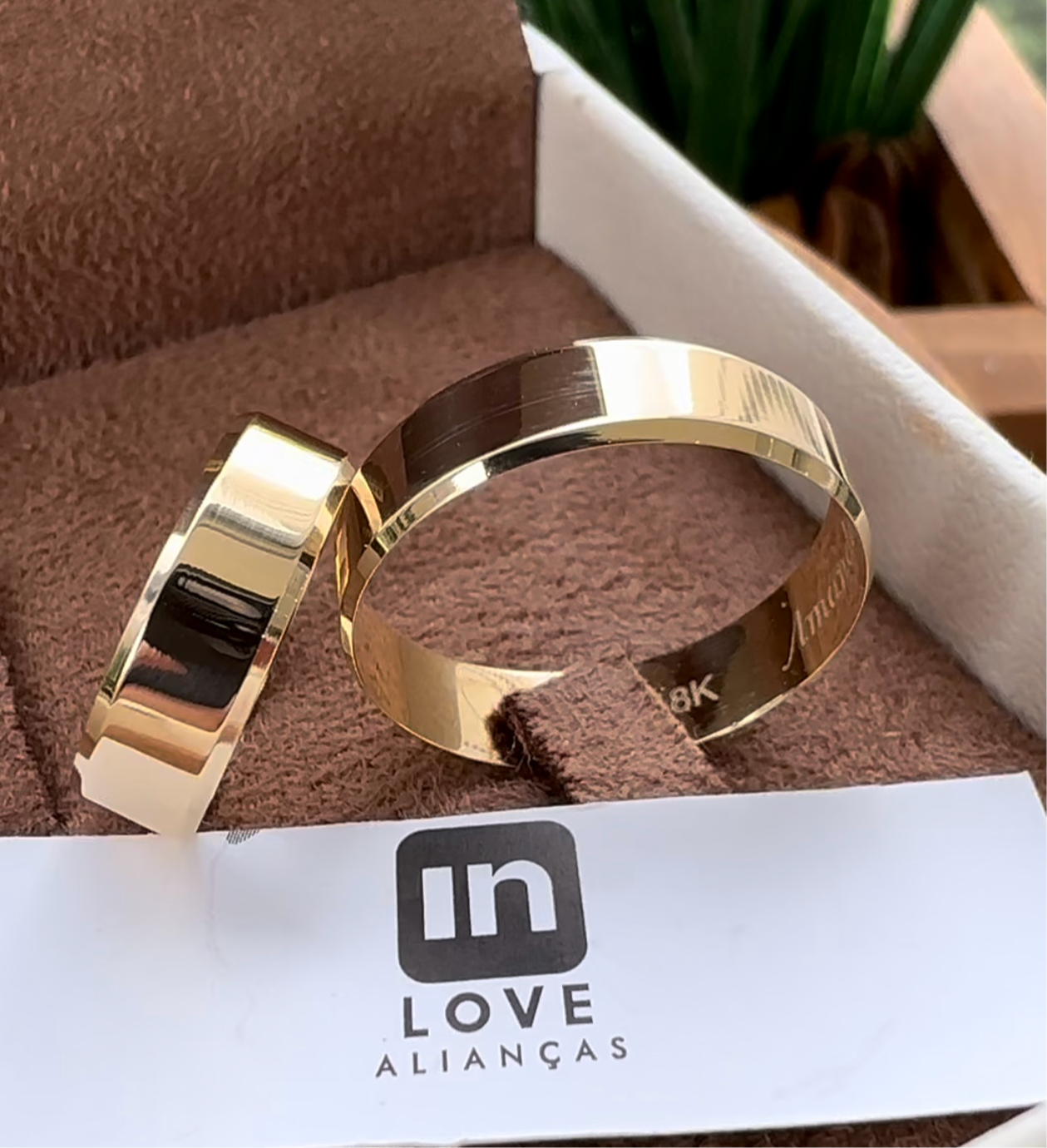Alianças de Casamento em Ouro 18k - Modelo Sonho Bom | 5mm | 12x R$399