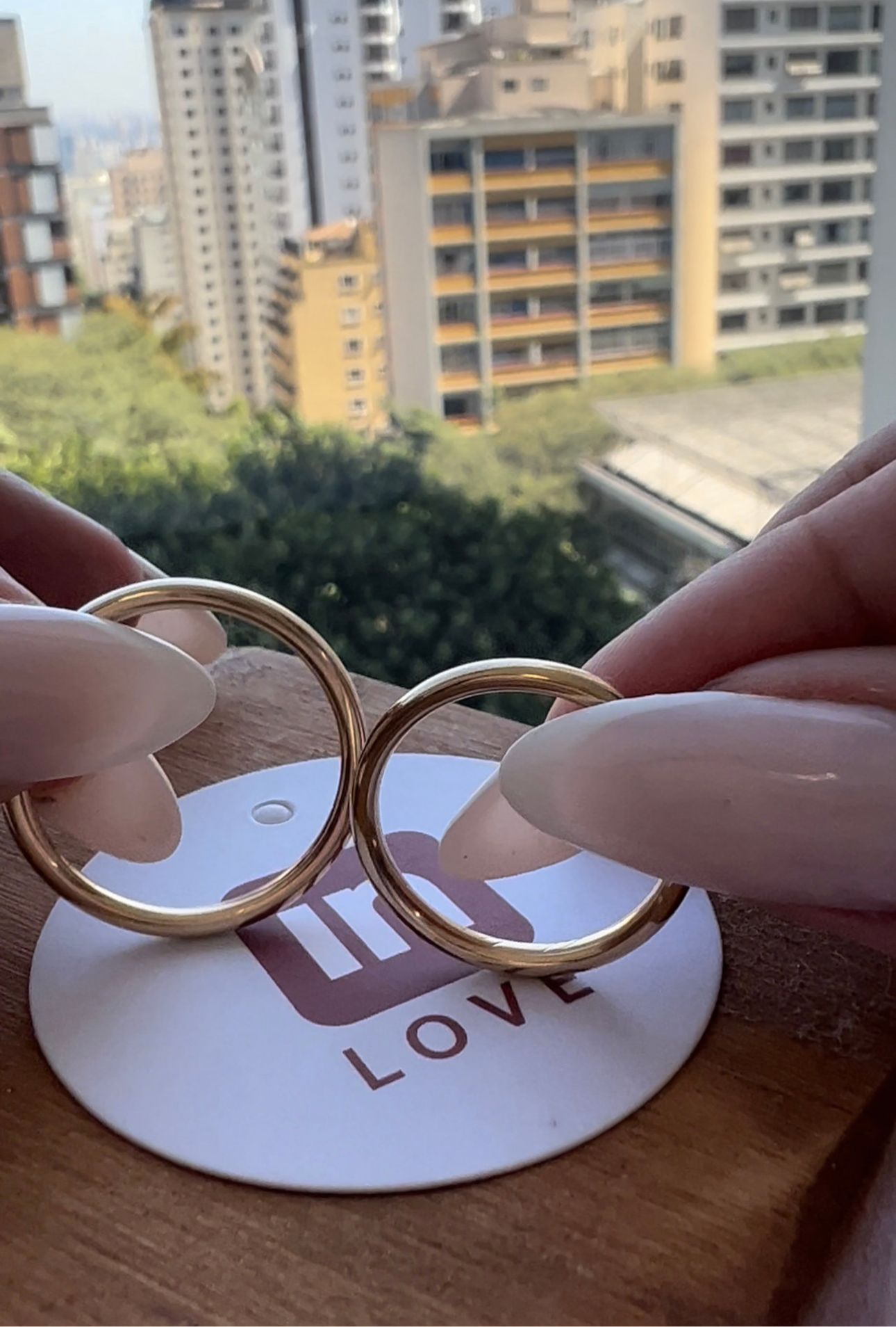 Alianças de Casamento em Ouro 18k - Modelo Costa Rica | 2mm | 12x R$450