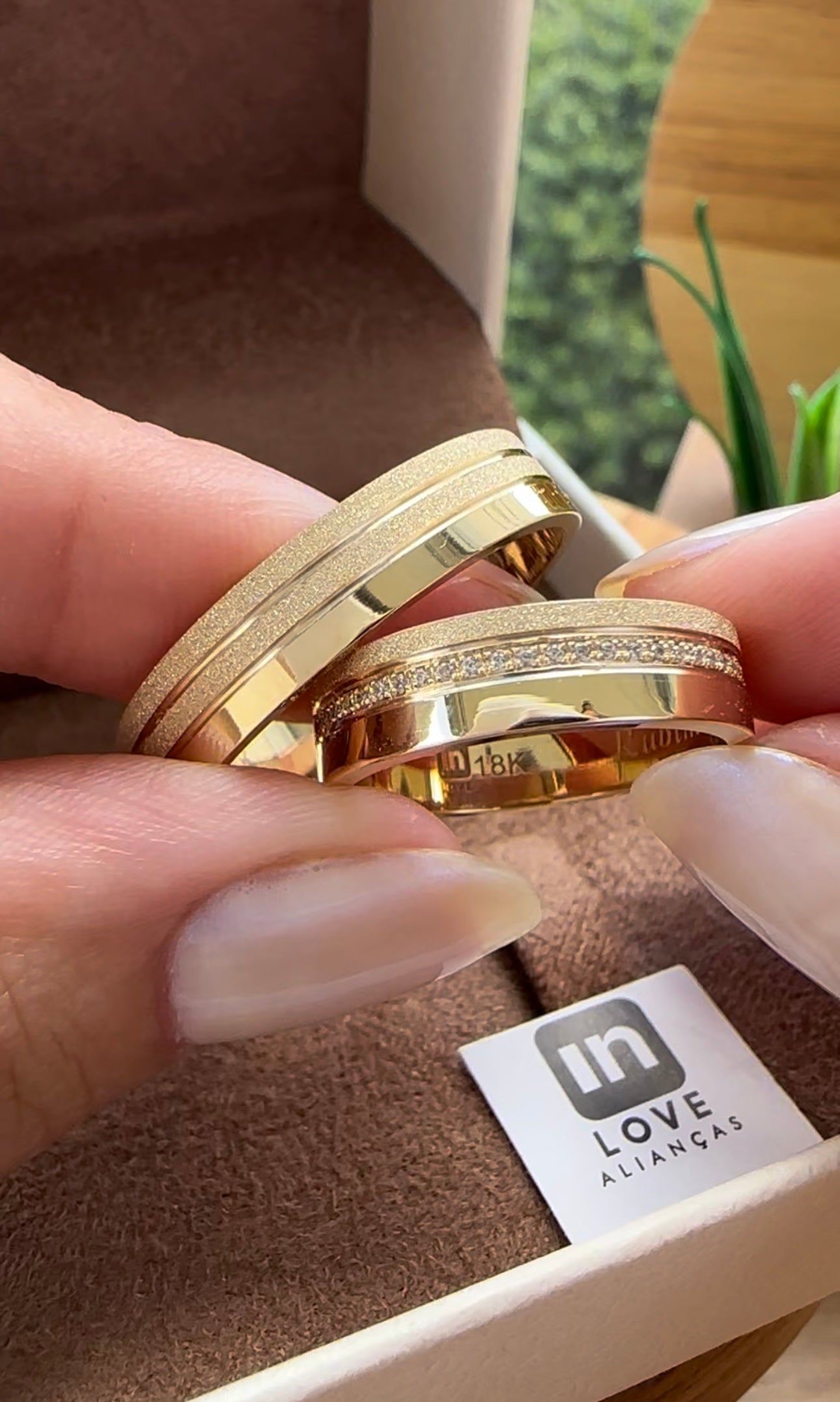 Alianças de Casamento em Ouro 18k - Modelo Cerrado | 5mm | 12x R$919,66
