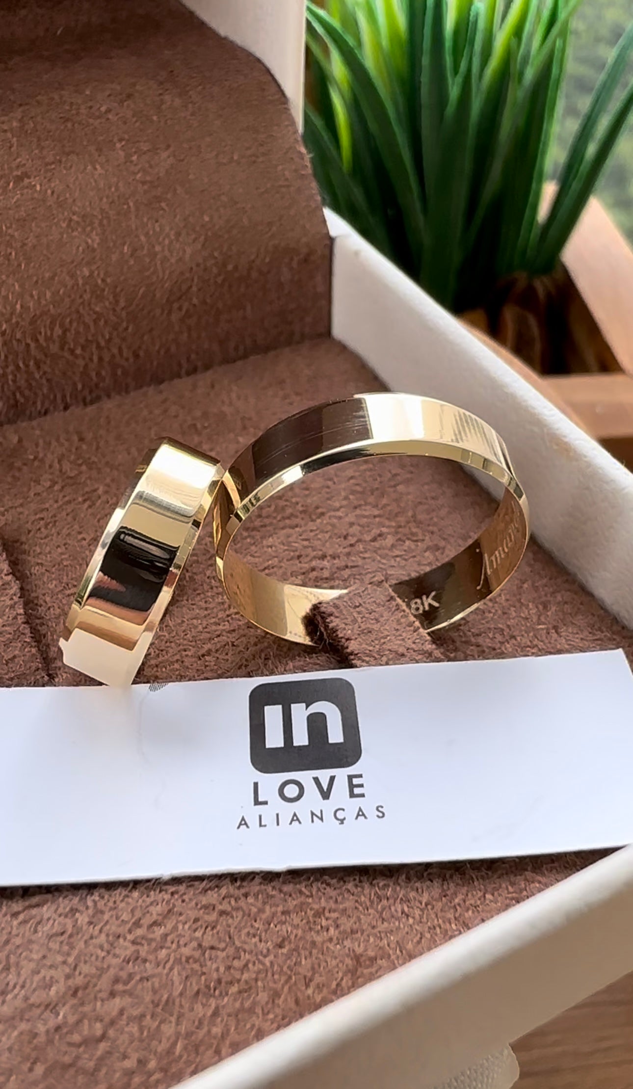 Alianças de Casamento em Ouro 18k - Modelo Sonho Bom | 5mm | 12x R$399