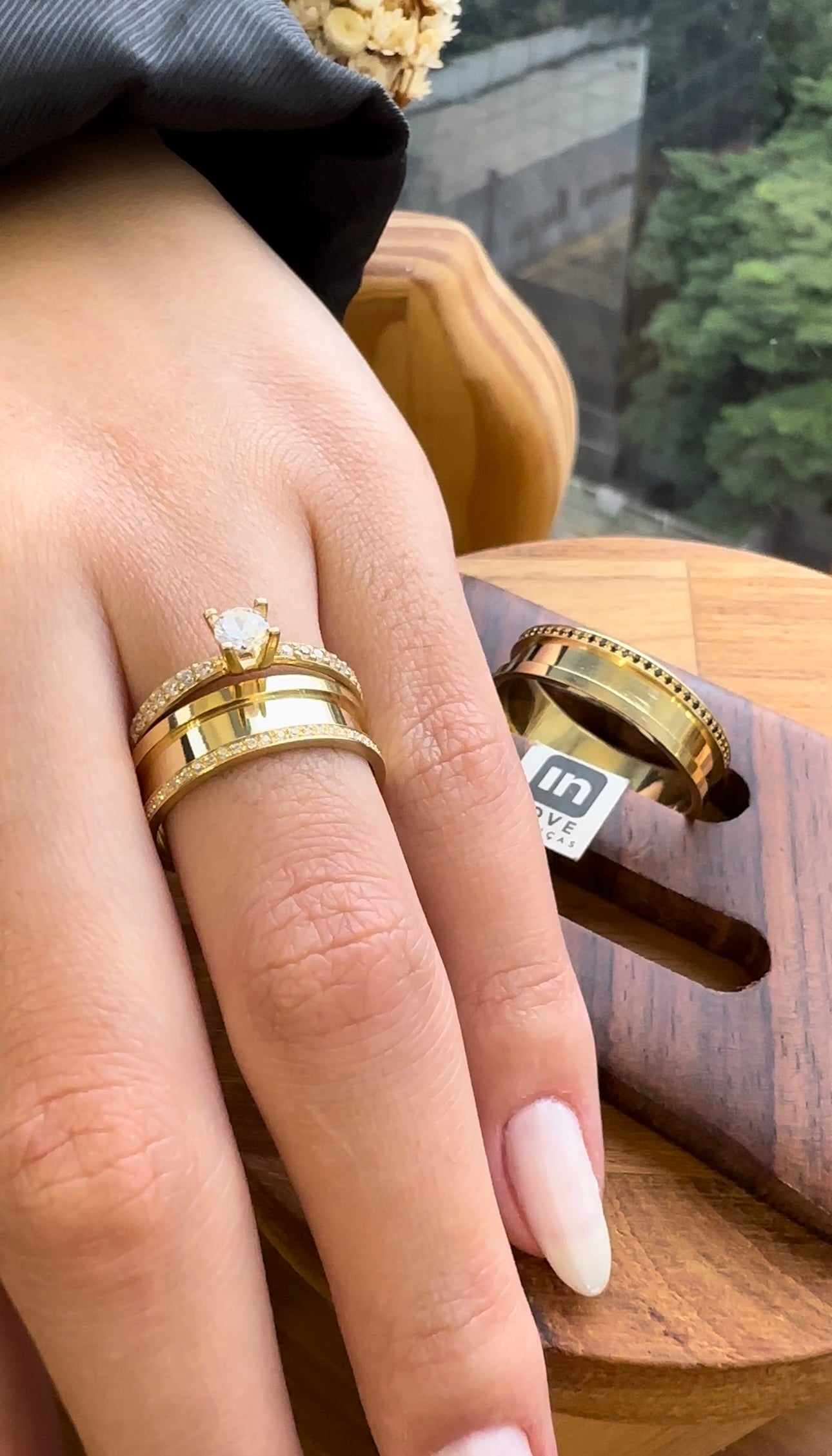 Alianças de Casamento em Ouro 18k - Modelo Amar Você | 6mm | 12x R$499