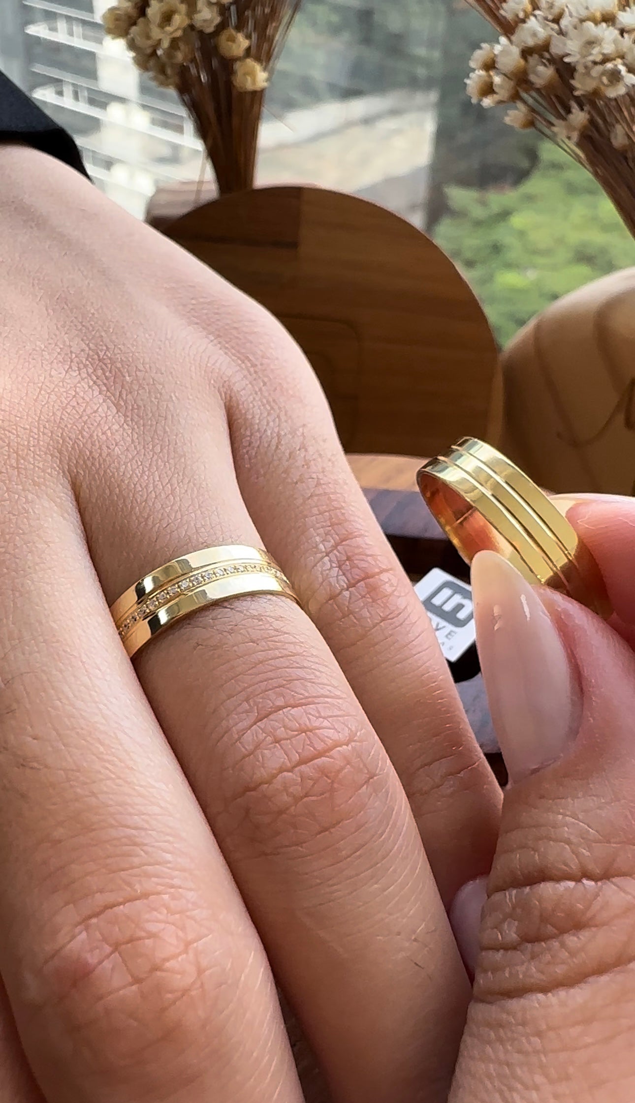 Alianças de Casamento em Ouro 18k - Modelo Mimosinha | 5mm | 12x R$333