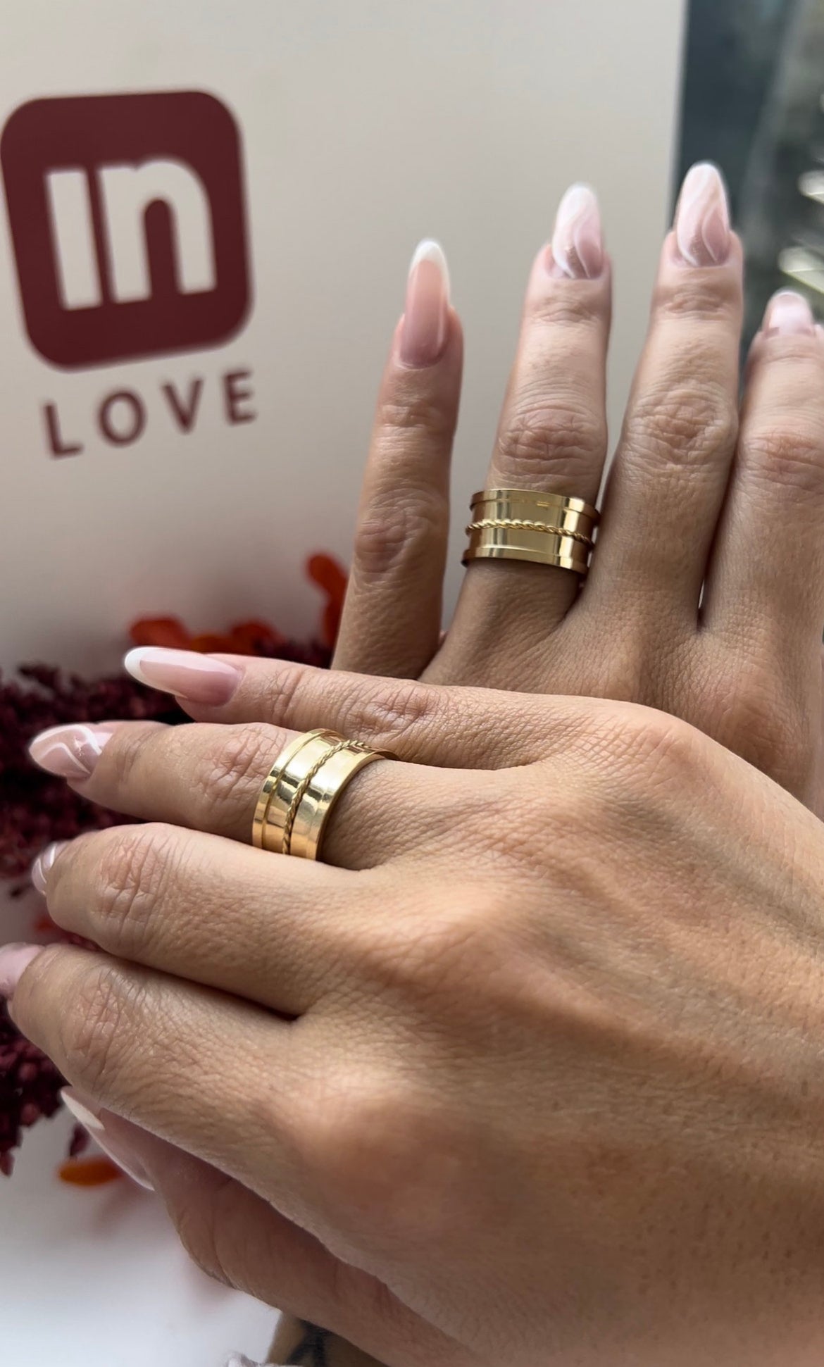 Alianças de Casamento em Ouro 18k - Modelo Força do Amor | 9mm | 12x R$1.003,33