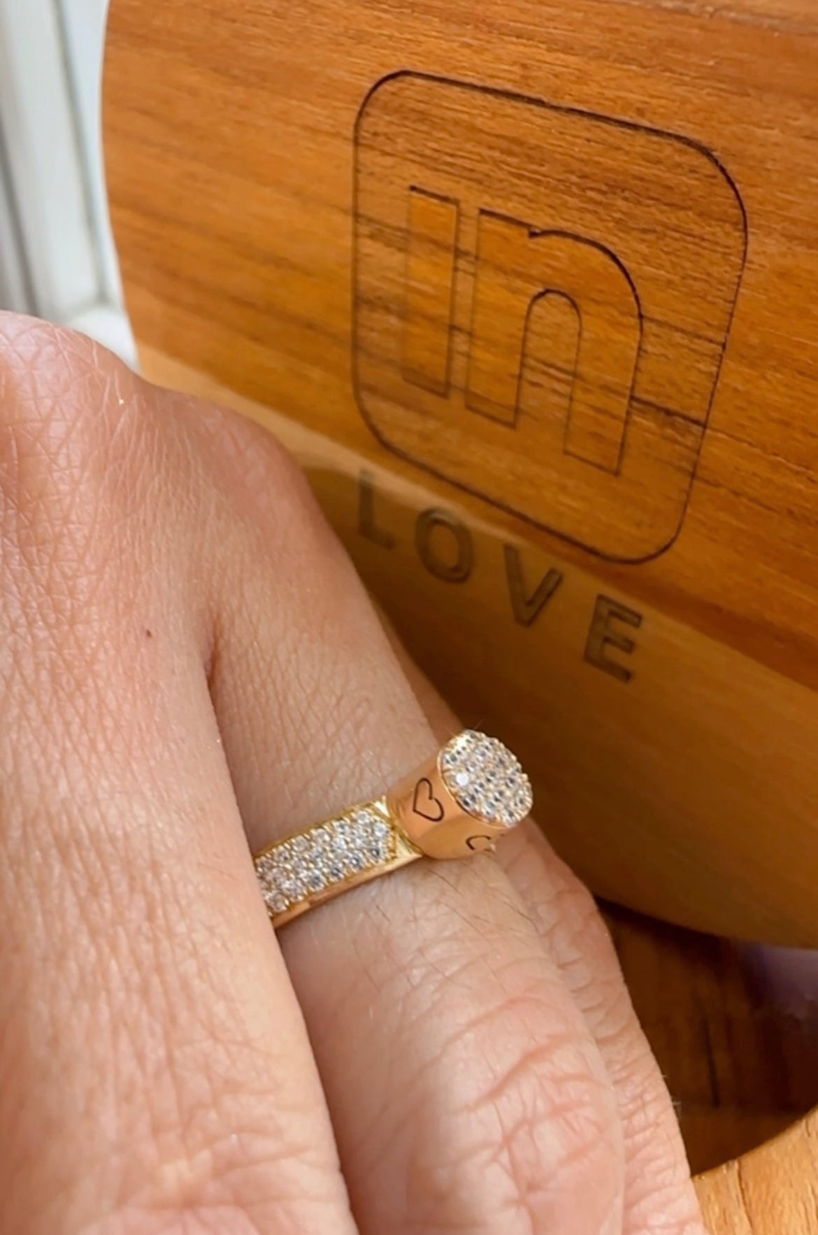 Anel Solitário Sonhos em Ouro 18k -  12x R$316,66