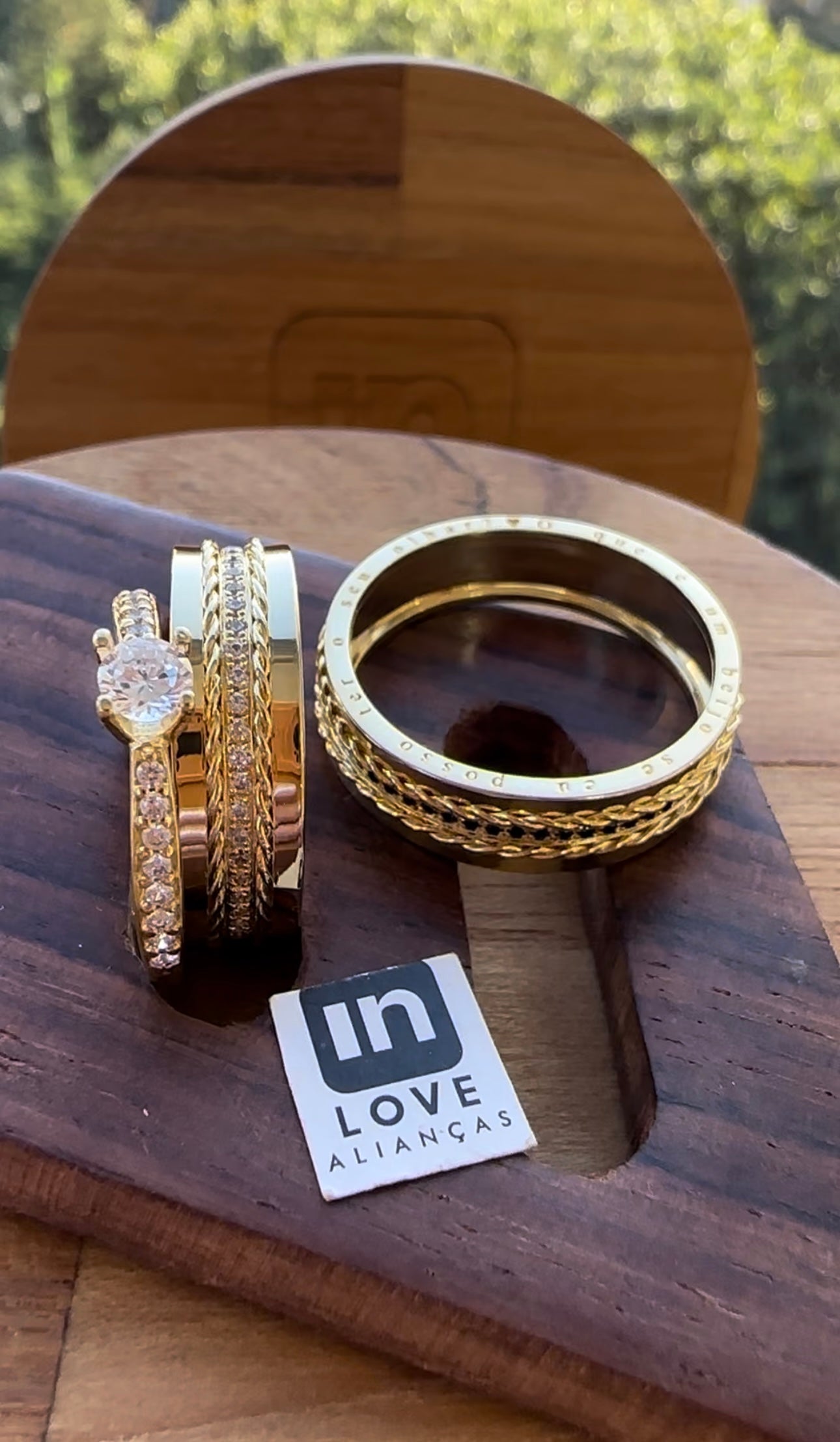 Alianças de Casamento em Ouro 18k - Modelo Bem Que Se Quis | 6mm | 12x R$833