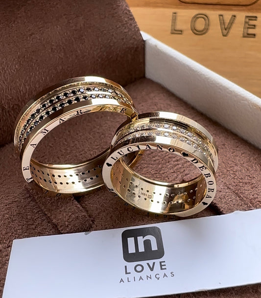 Alianças de Casamento em Ouro 18k - Modelo Declarações | 7mm | 12x R$832.5