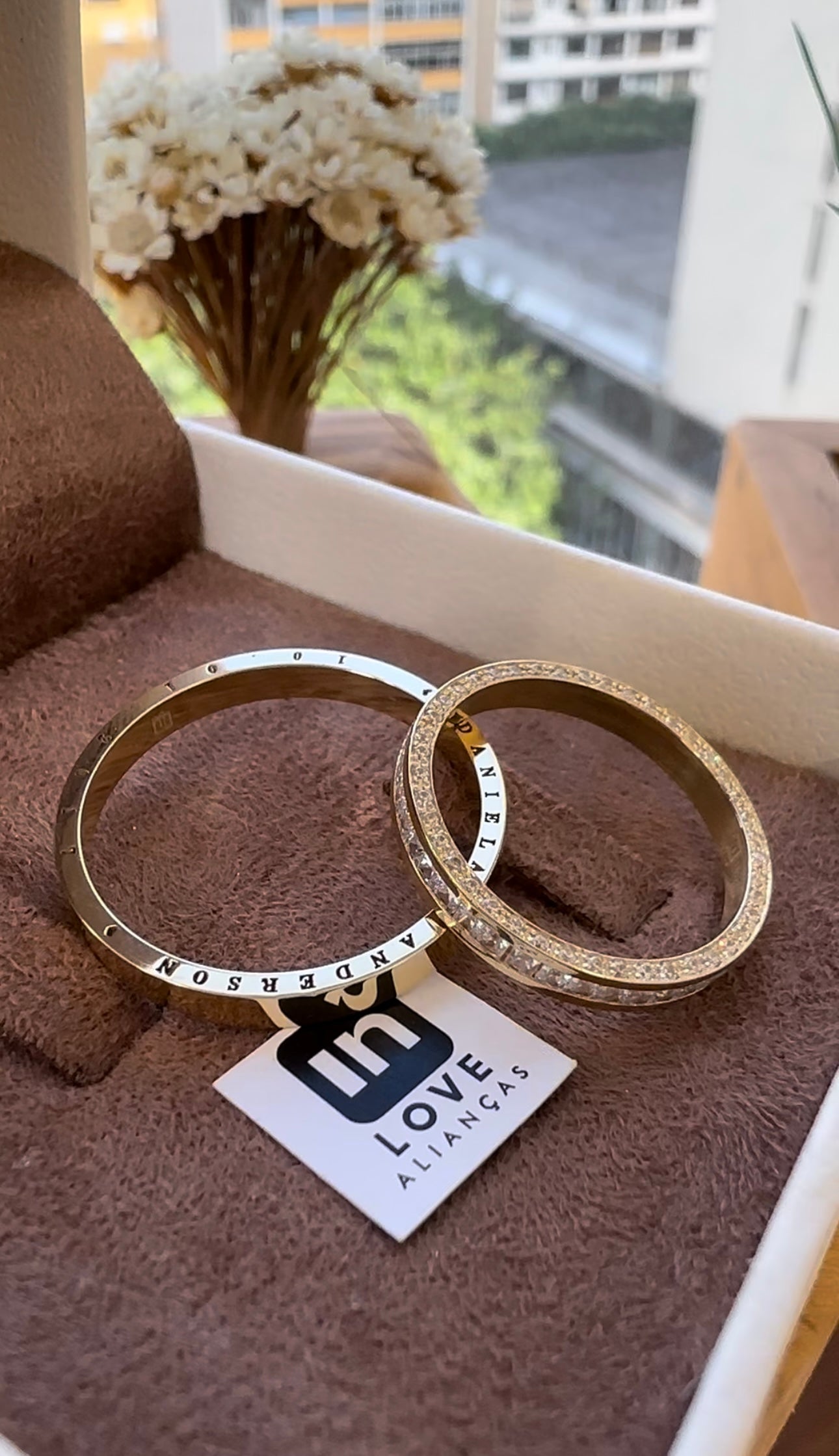 Alianças de Casamento em Ouro 18k - Modelo Gold Love | 3mm | 12x R$741,66