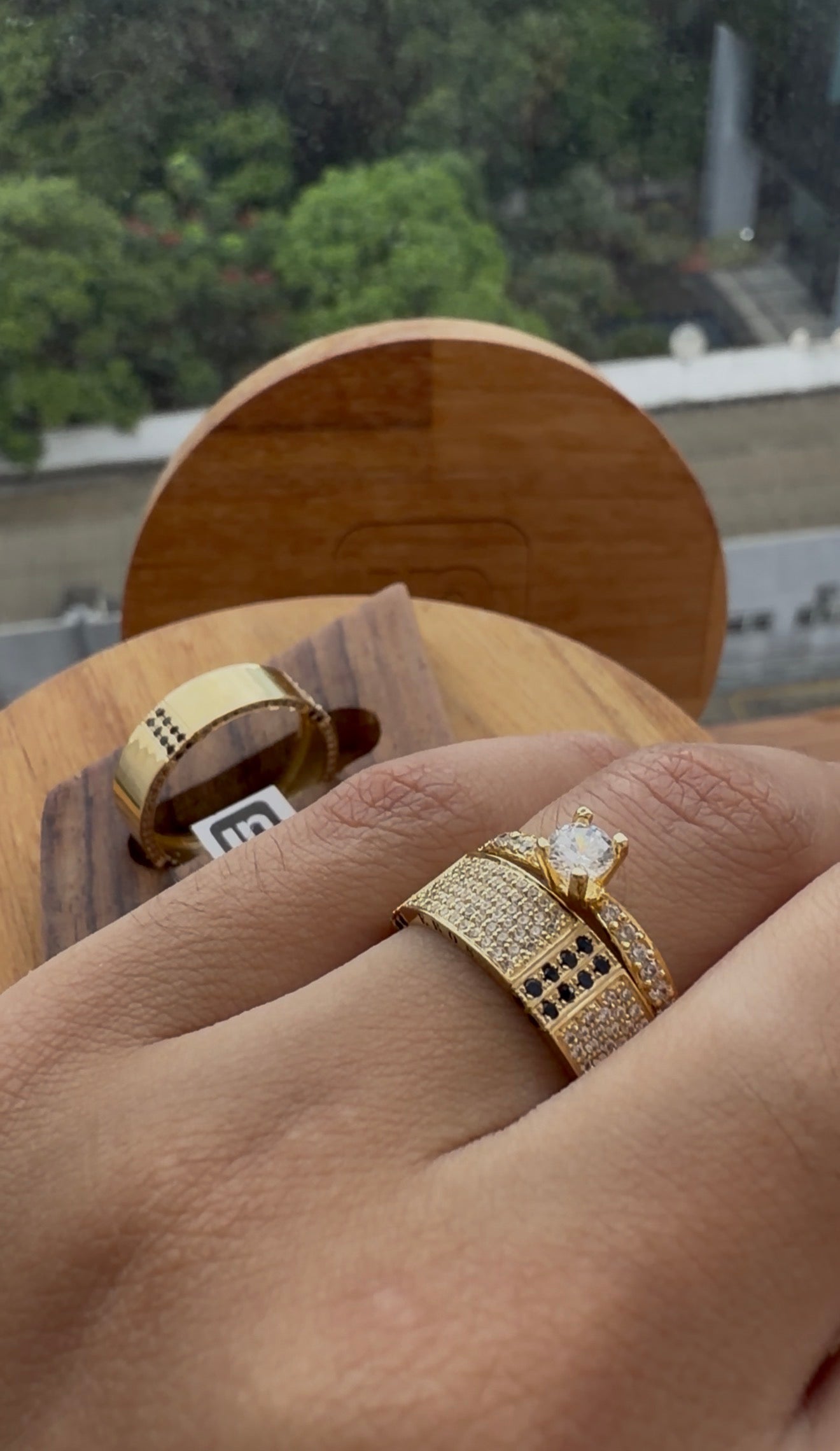 Par de Alianças em Ouro 18k - Modelo Eu Amo Você  | 6mm | 12x R$1.324.